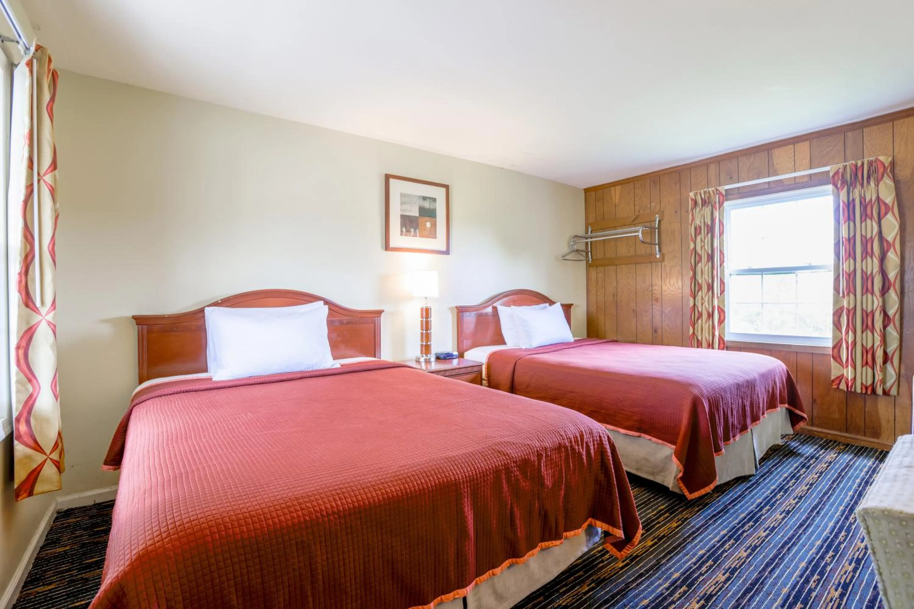 Bedroom, Bed in Relax Inn By OYO Natural Bridge I-81