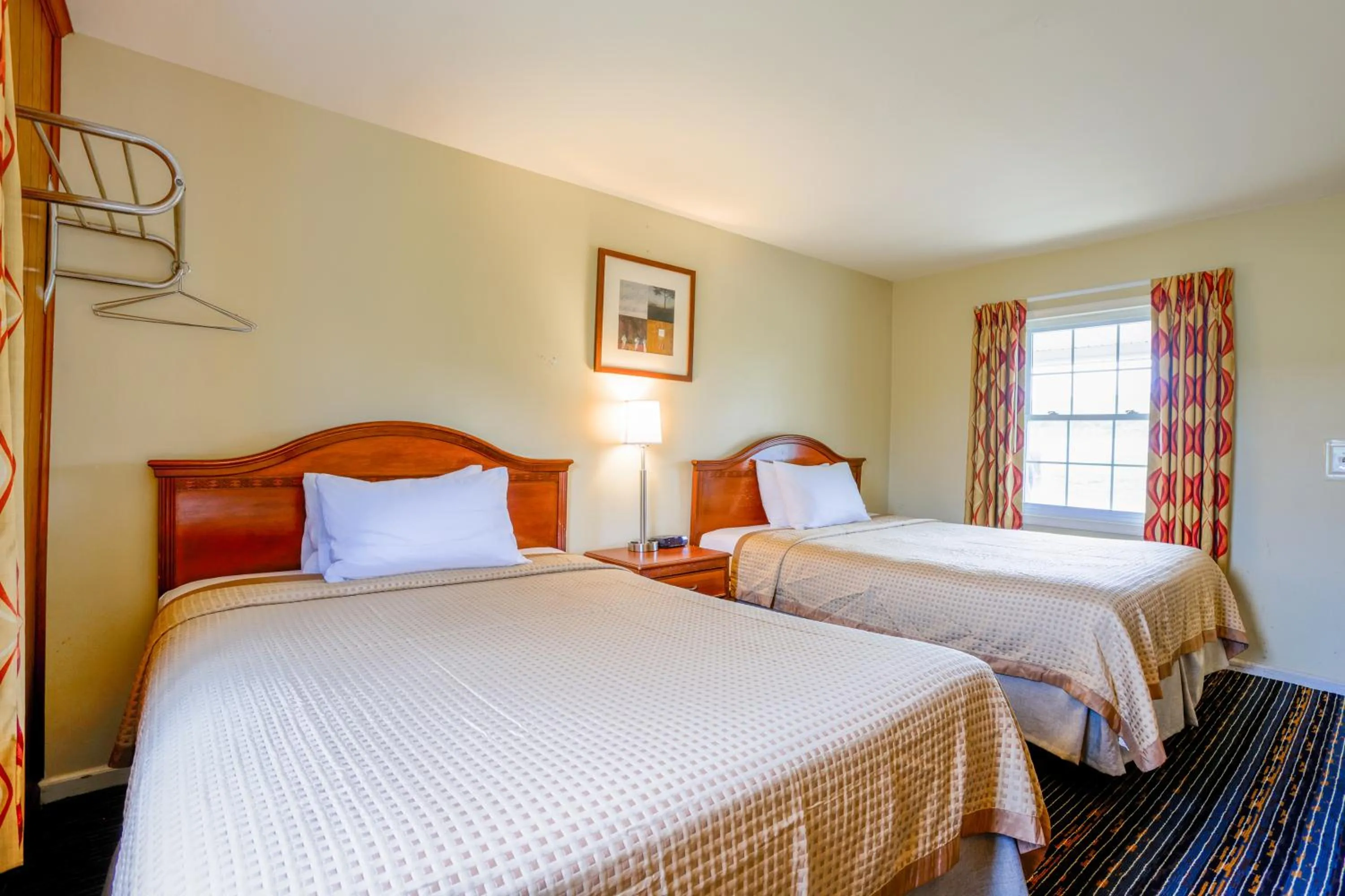 Bedroom, Bed in Relax Inn By OYO Natural Bridge I-81