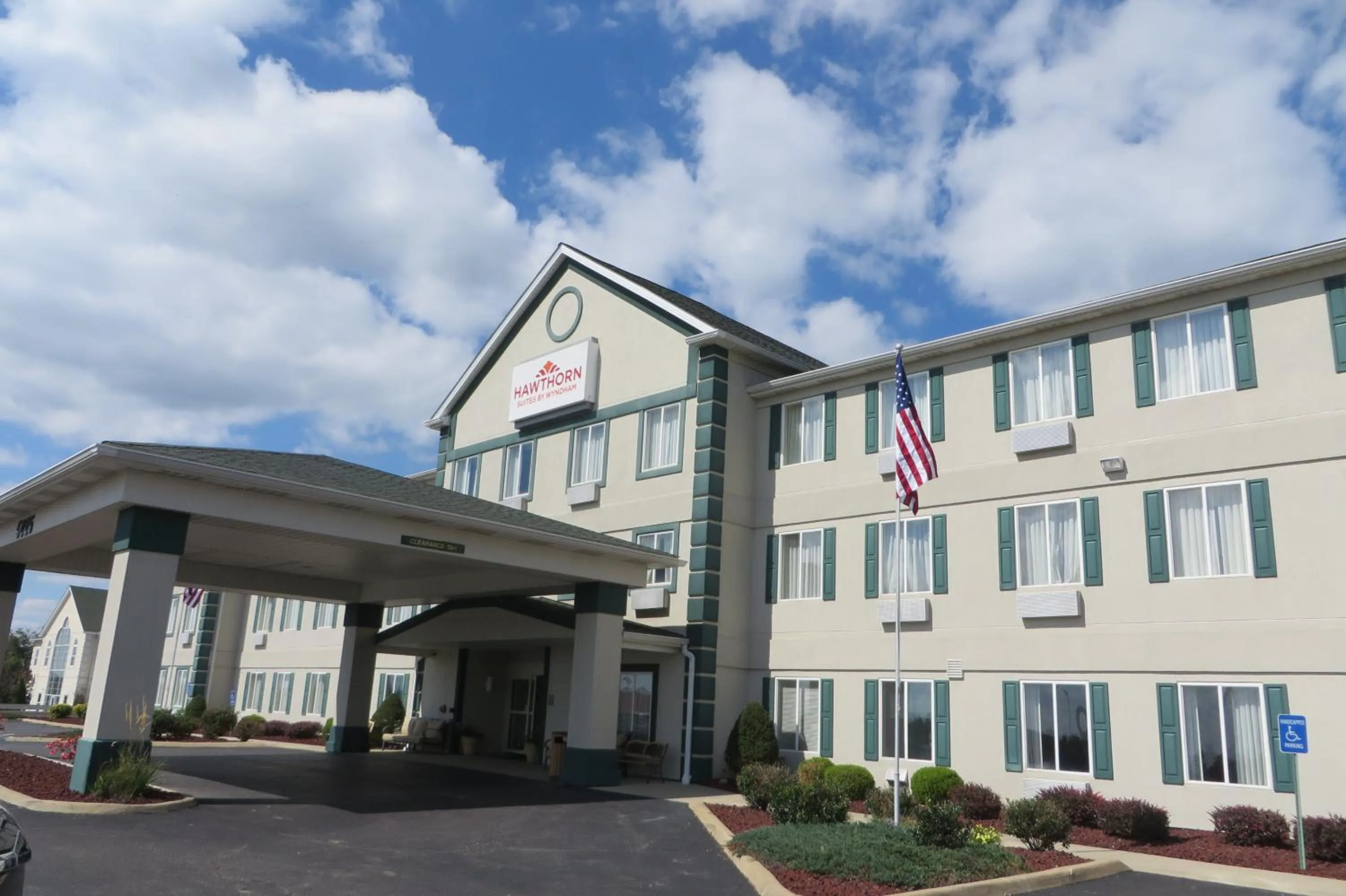 Hawthorn Extended Stay by Wyndham Seville