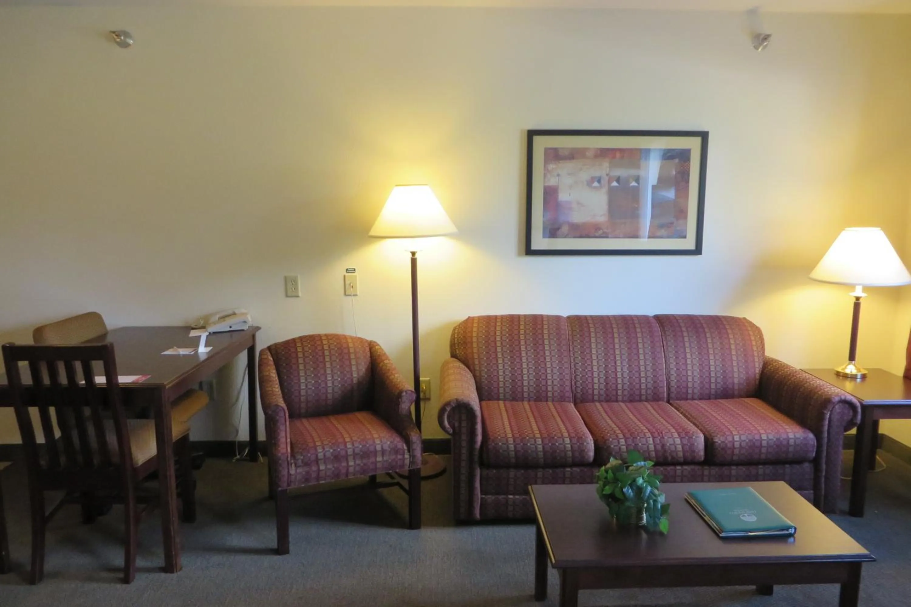 Living room in Hawthorn Extended Stay by Wyndham Seville