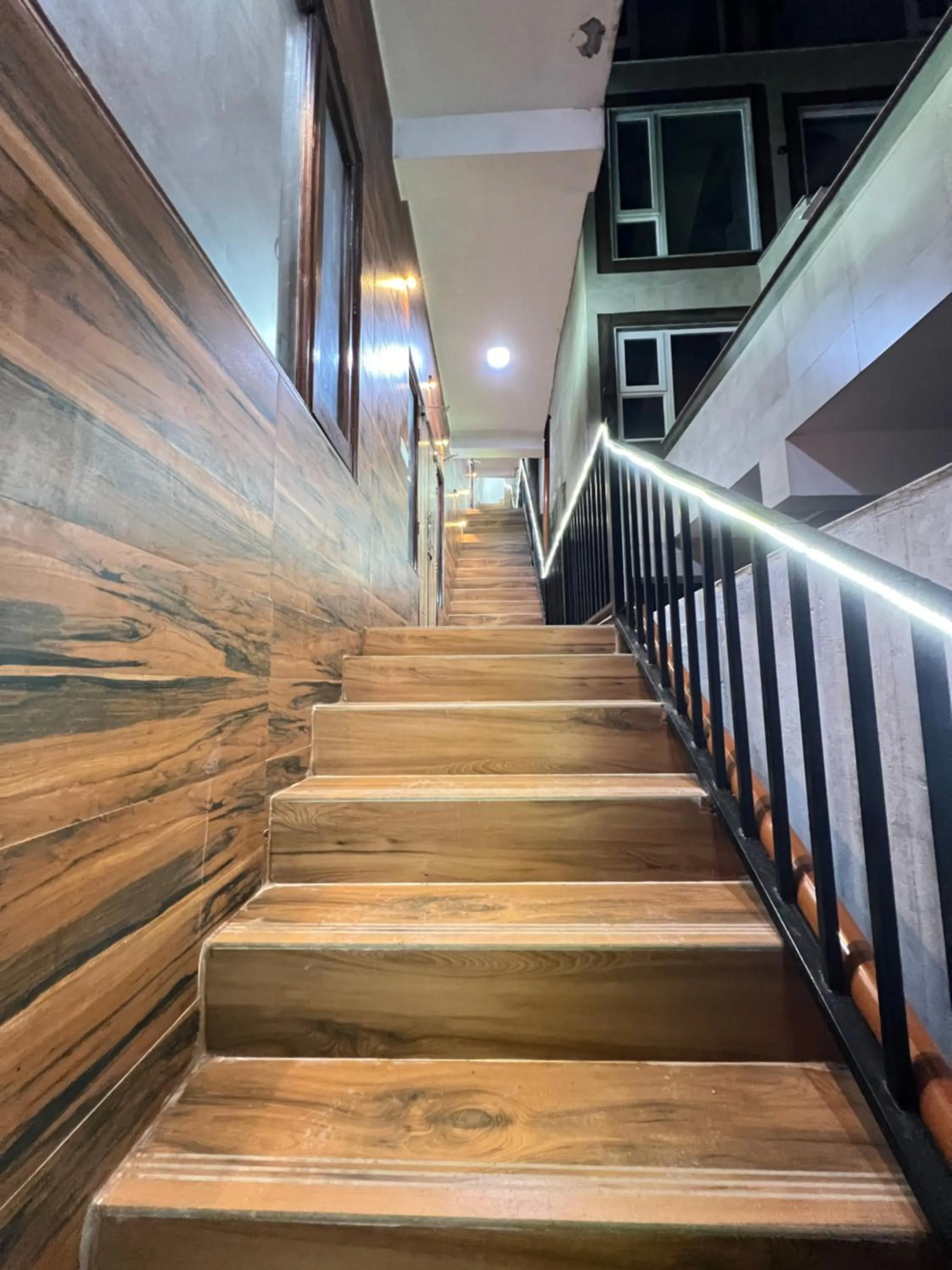 Property building in Canadian Cottage Dalhousie