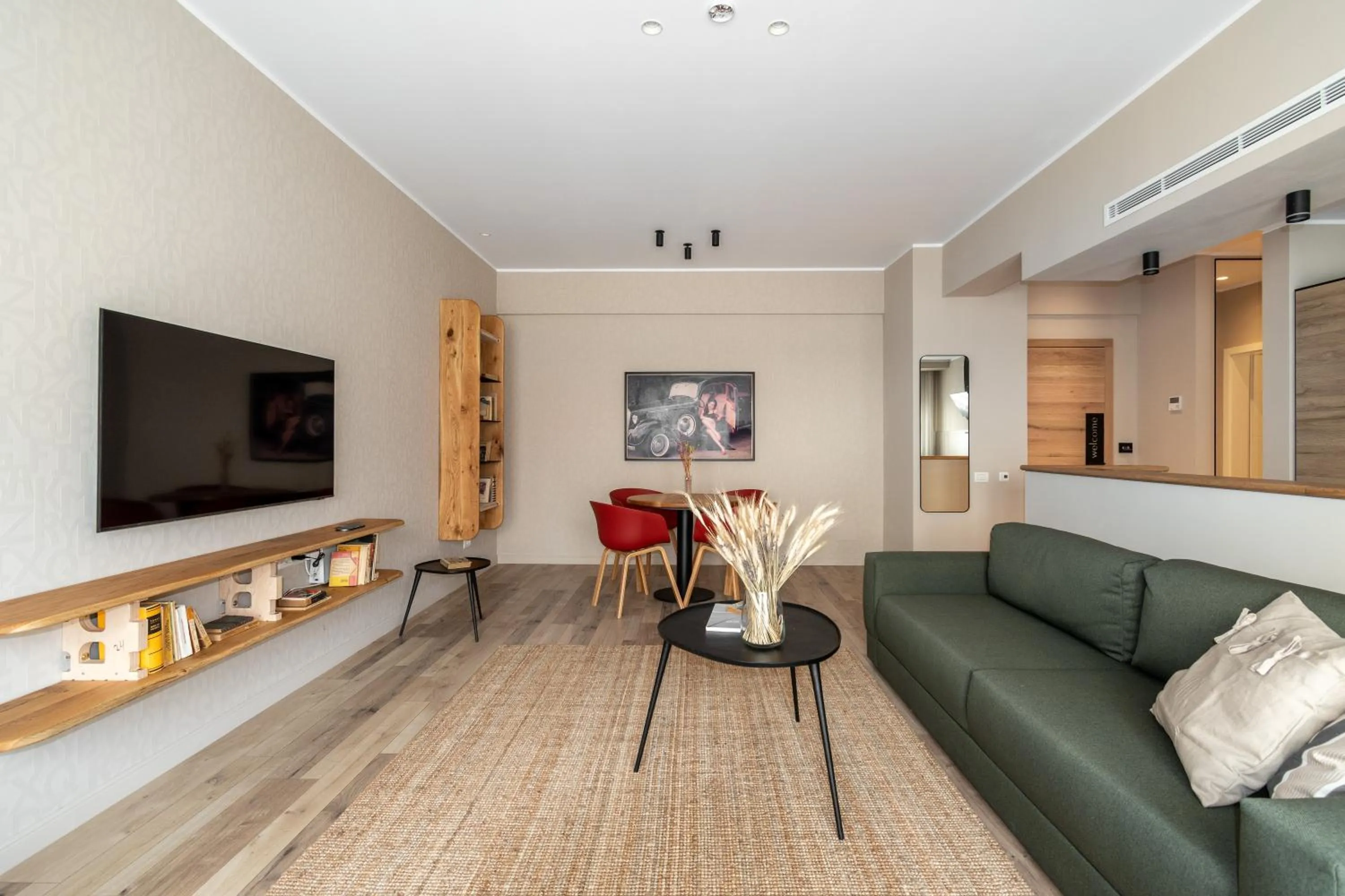 Living room in Maison Bucarest Apartments by Olala Homes