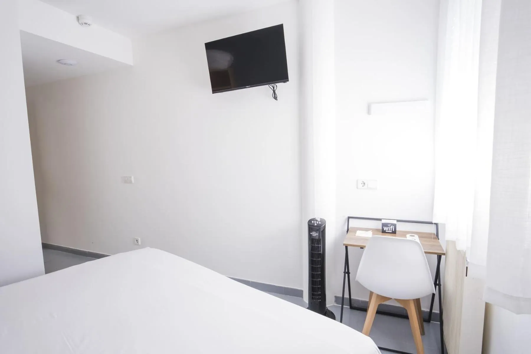 furniture, Bed in Alda Egues Rooms