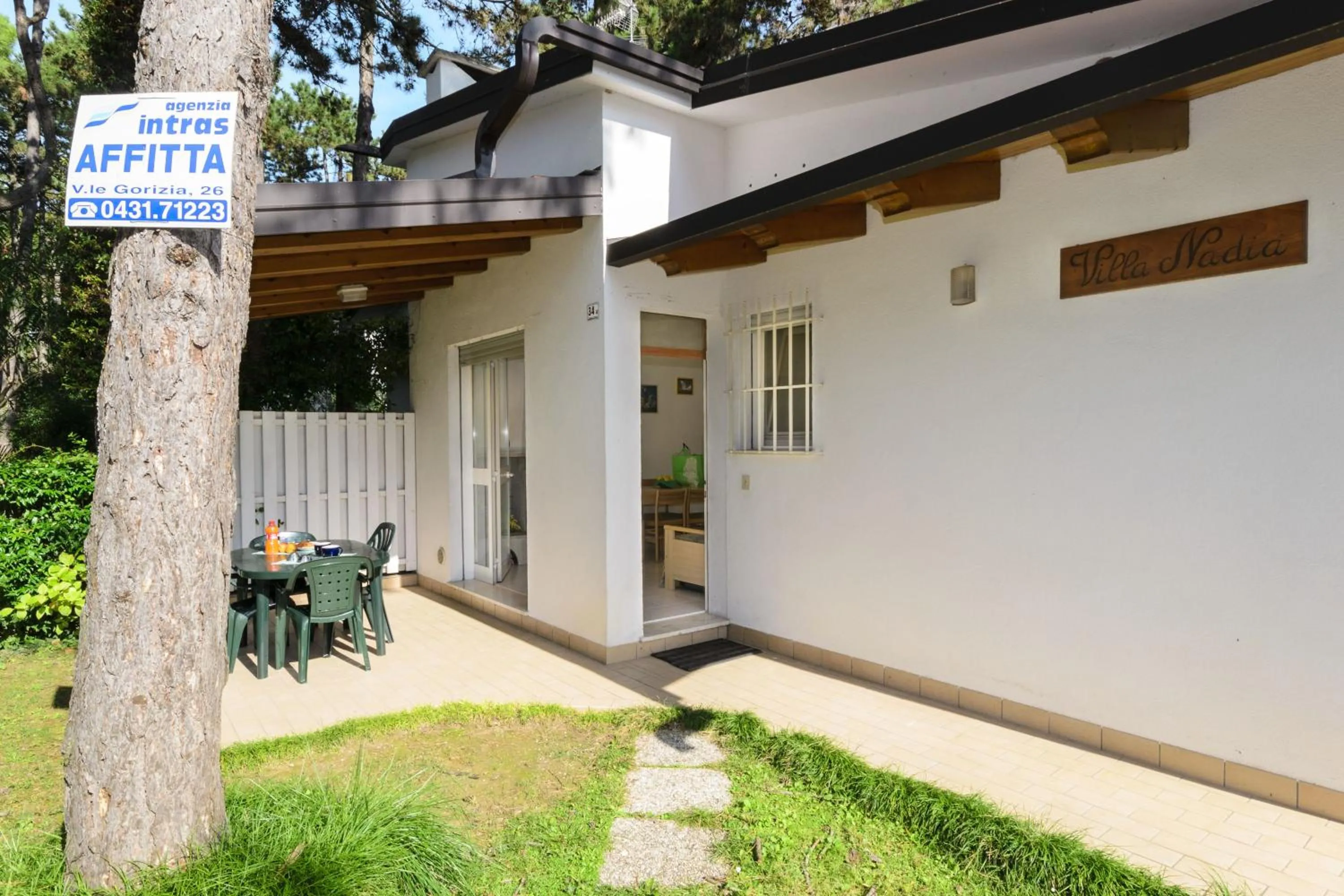 Property building in Villa Nadia