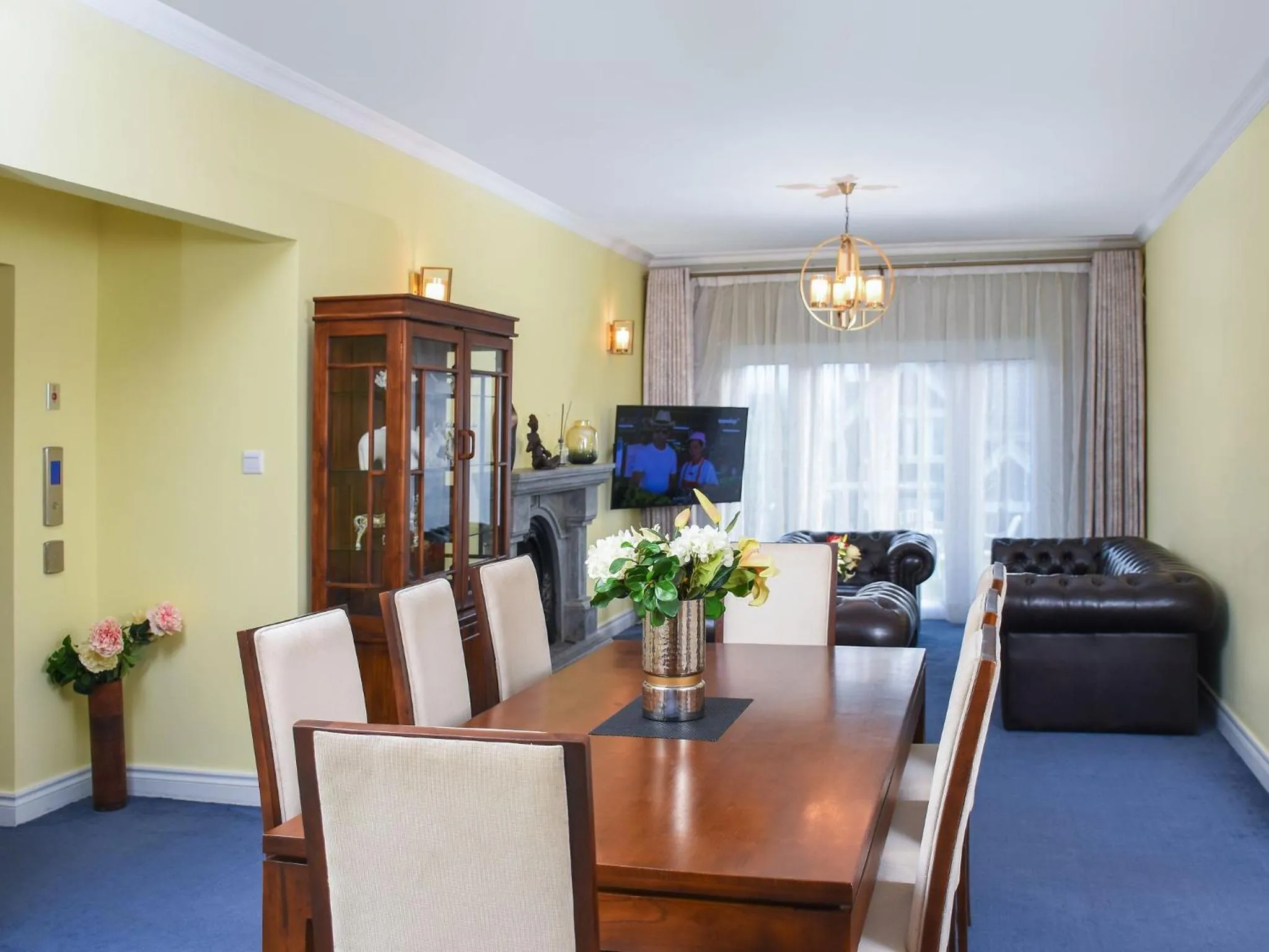 Dining area in Little England by Joes