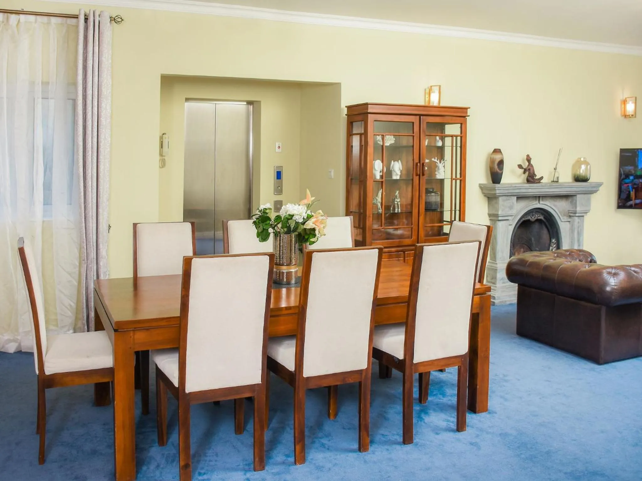 Diving in Little England by Joes