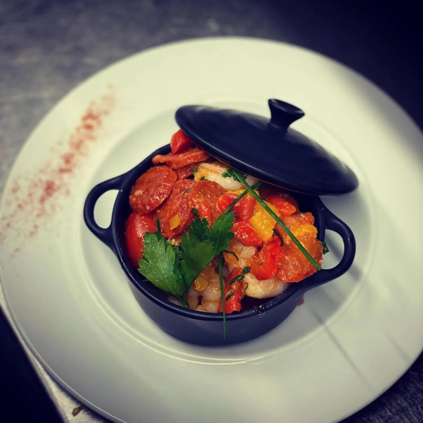 Restaurant/places to eat in Hôtel de la Paix