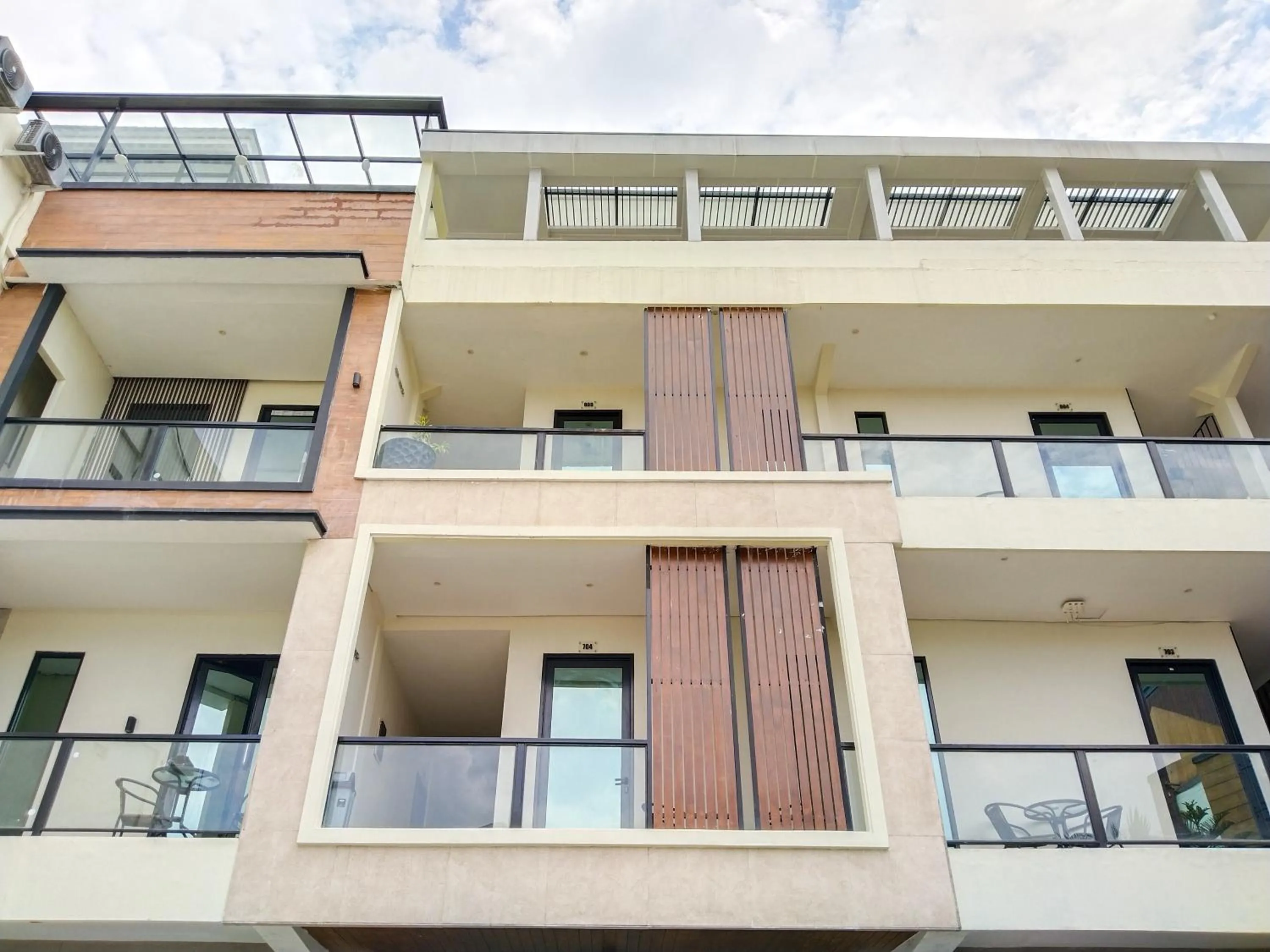 Yayah Guest House Syariah by Cocotel