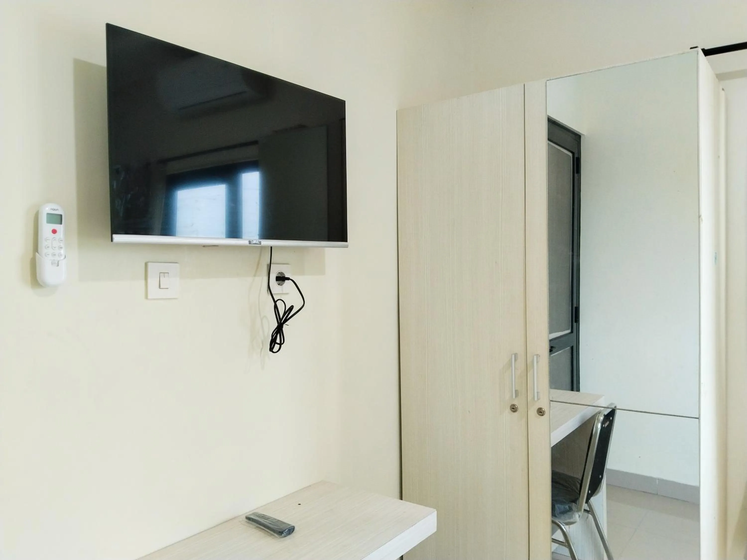 Yayah Guest House Syariah by Cocotel