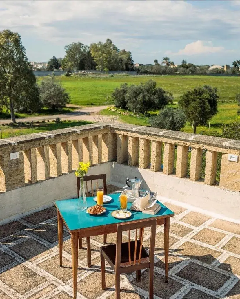 King Room with Garden View - single occupancy in Trappito Stracca Agriturismo King Room with Garden View - single occupancy in Trappito Stracca Agriturismo