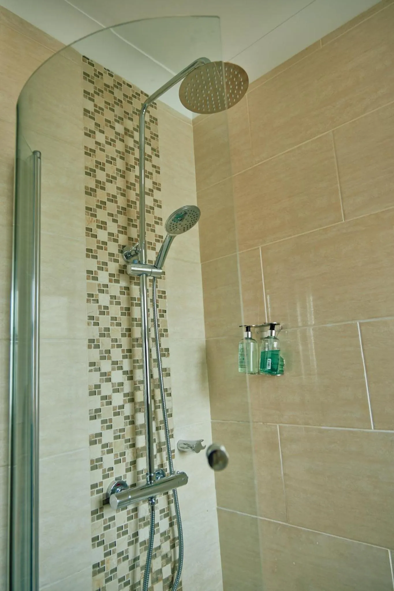 Bathroom in Pennine Hotel