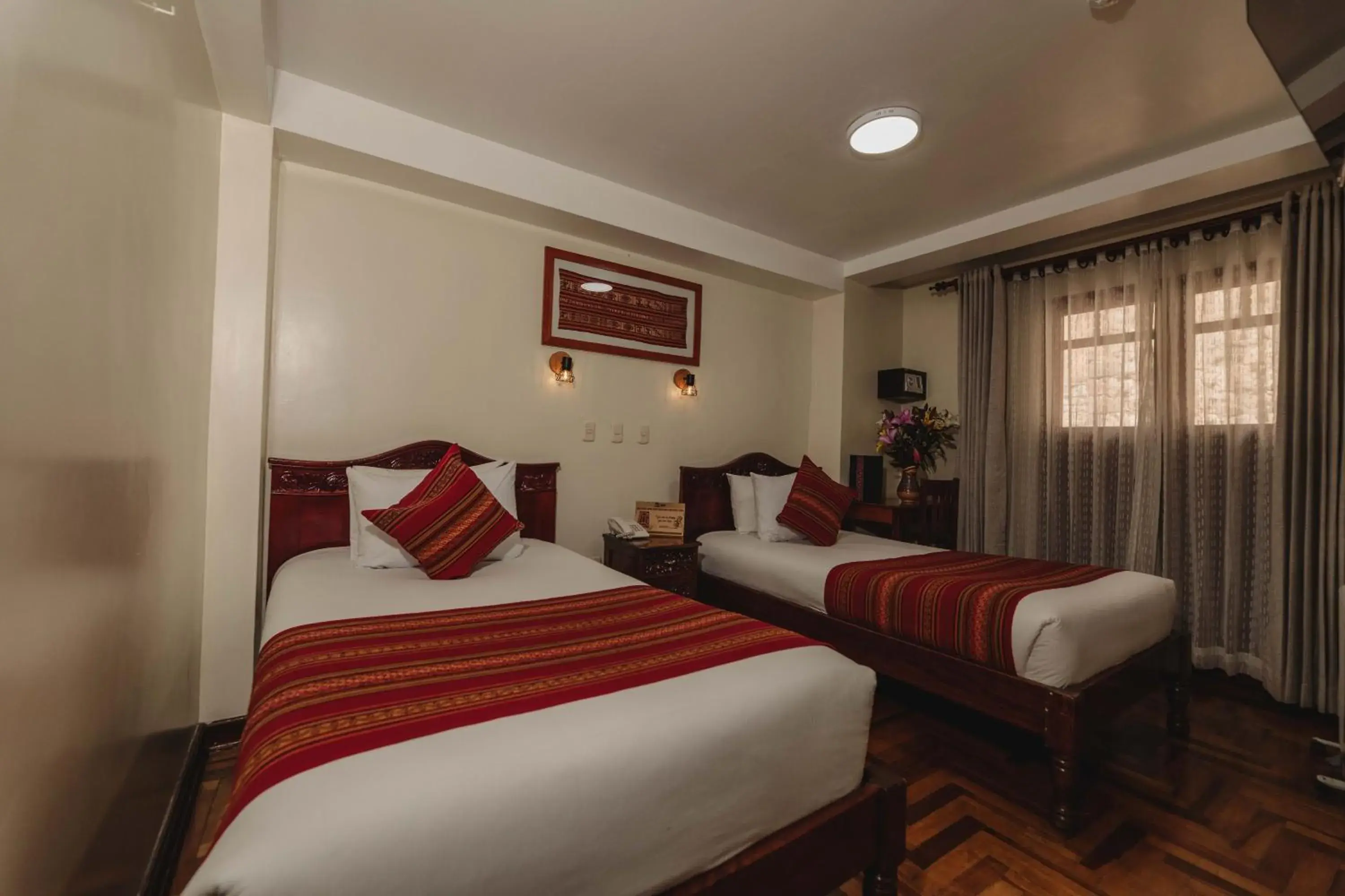 Budget Twin Room in Quechua Hotel Cusco Budget Twin Room in Quechua Hotel Cusco