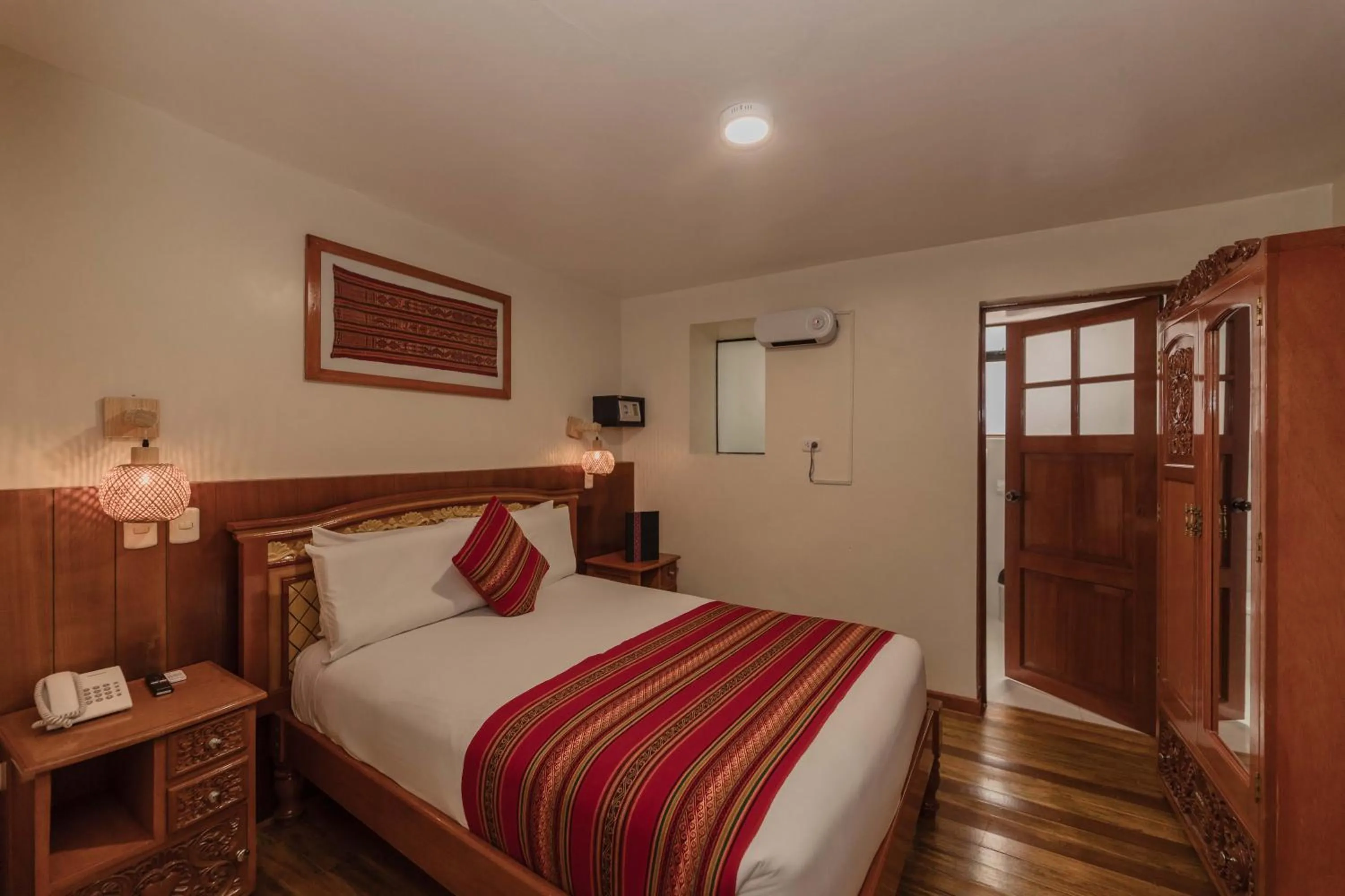 Bed in Quechua Hotel Cusco