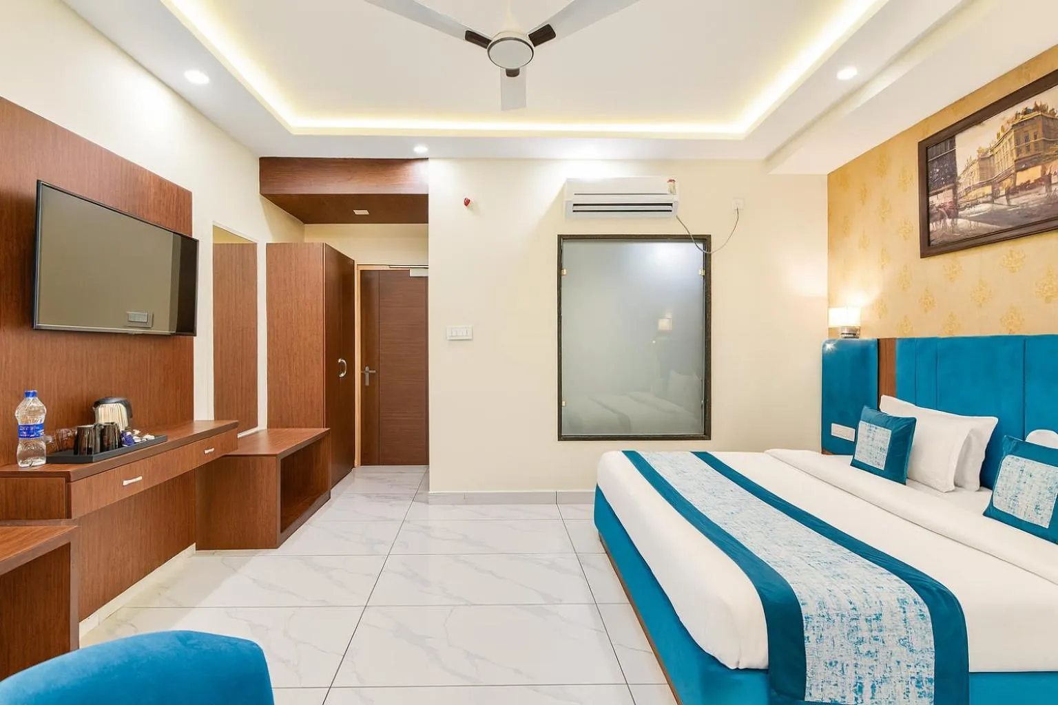 Bedroom, Bed in Hotel Pawan Regency- Best Mountain View Hotel In McLeodganj