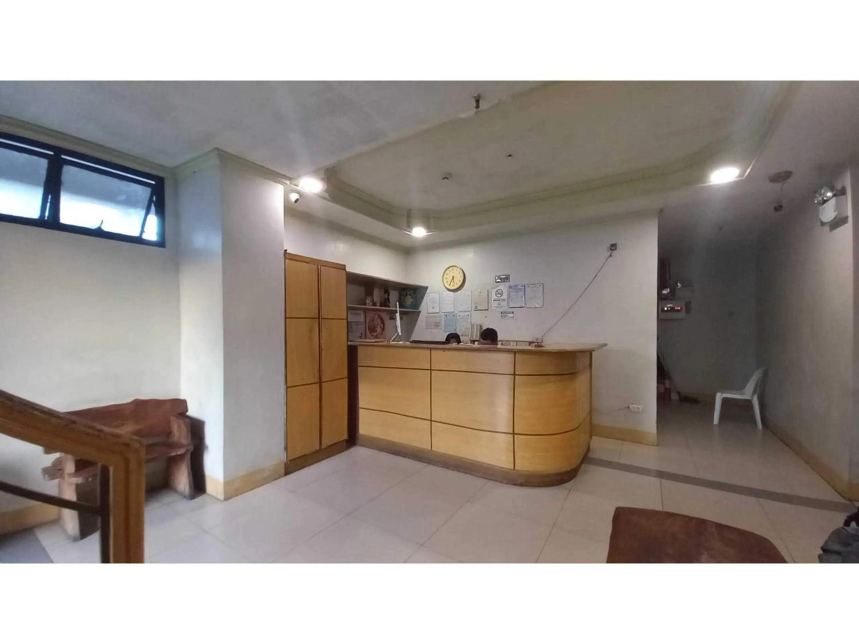 Lobby or reception in OYO 1066 Dorotello Apartelle