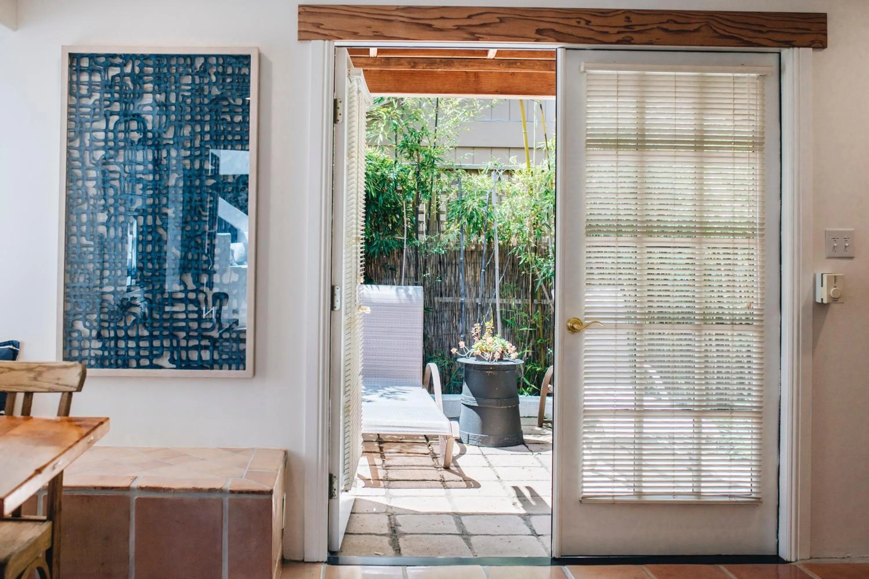 Patio in Cottage Inn & Spa