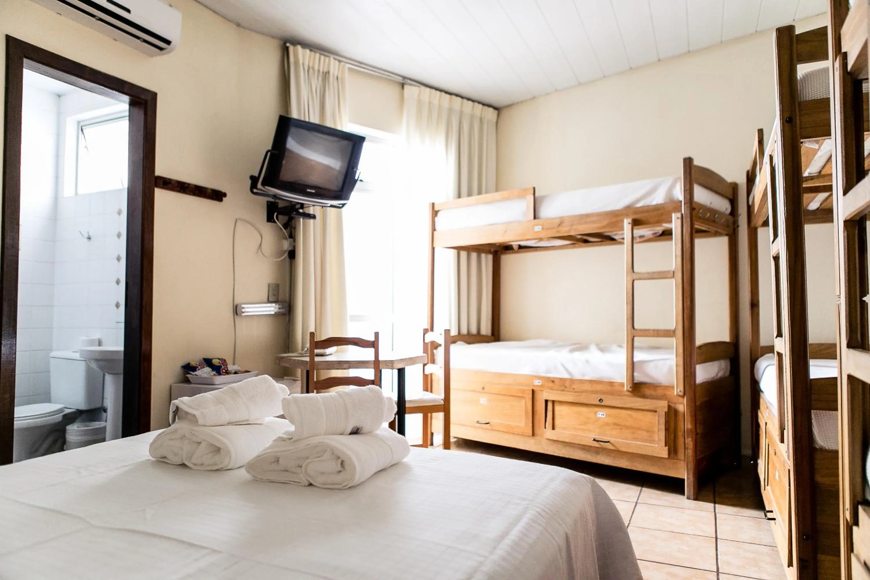 bunk bed, Bed in Pousada Sossego da Pampulha