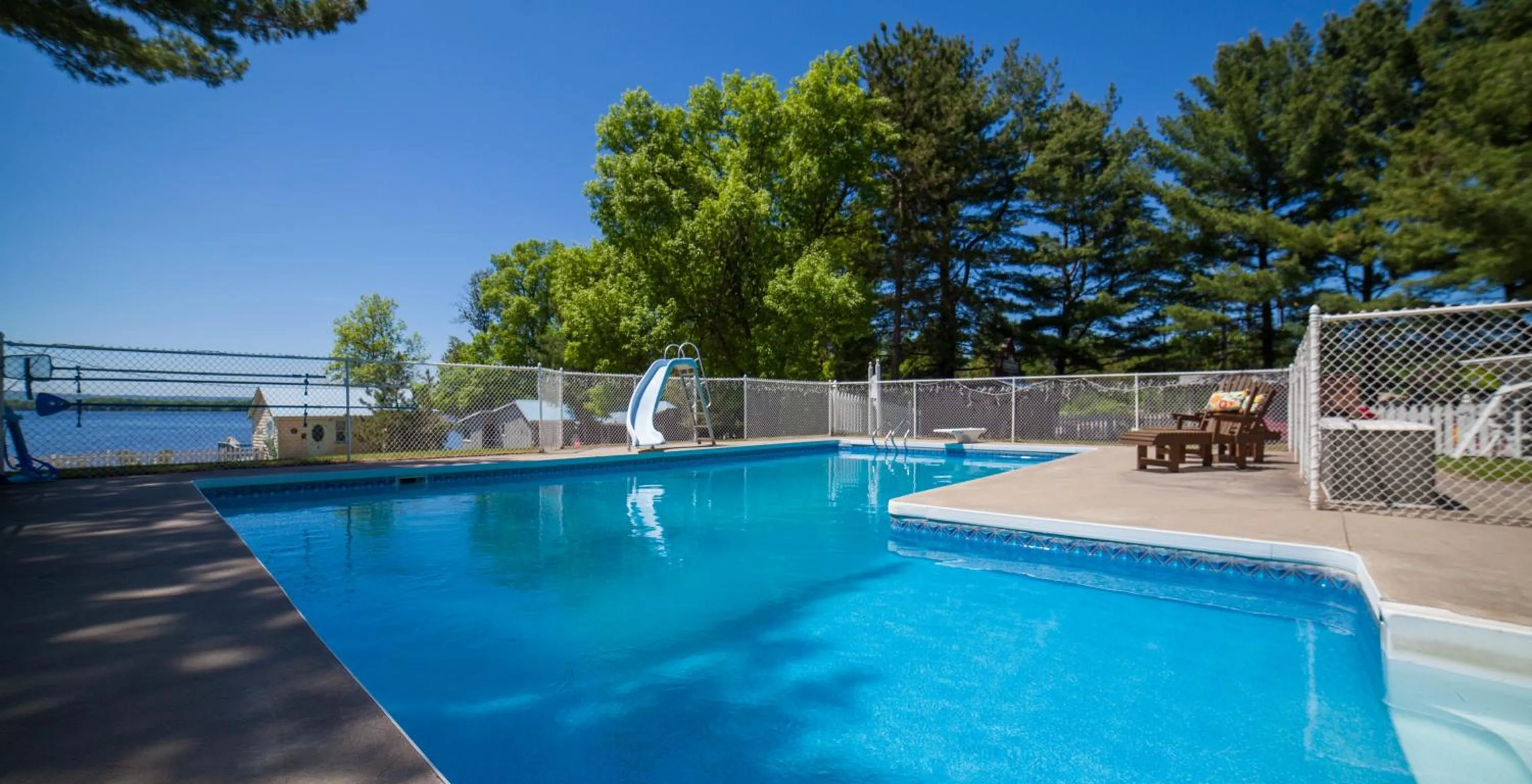 Swimming pool in Greystone on Golden Lake
