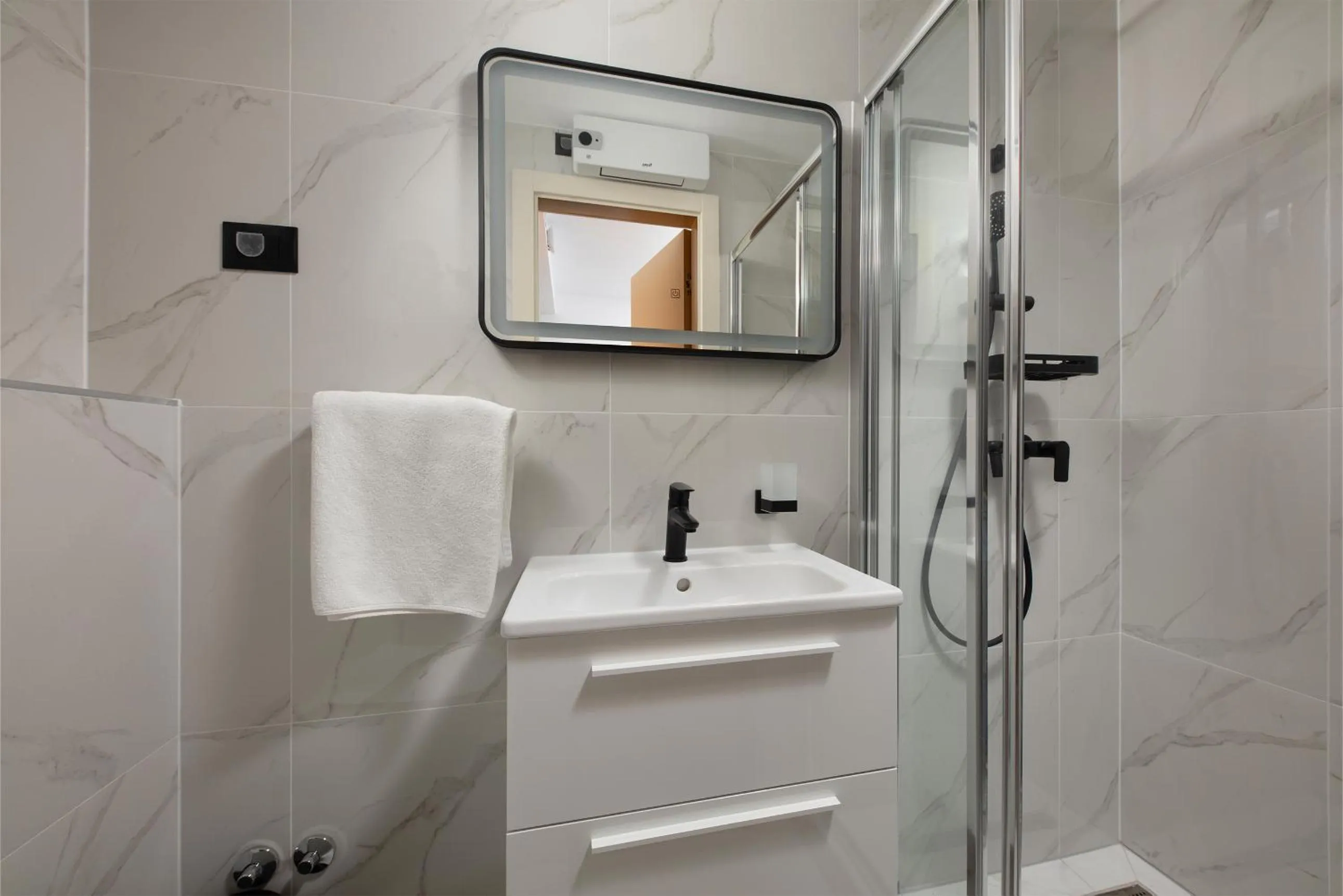 Shower in SeeSea Hotel