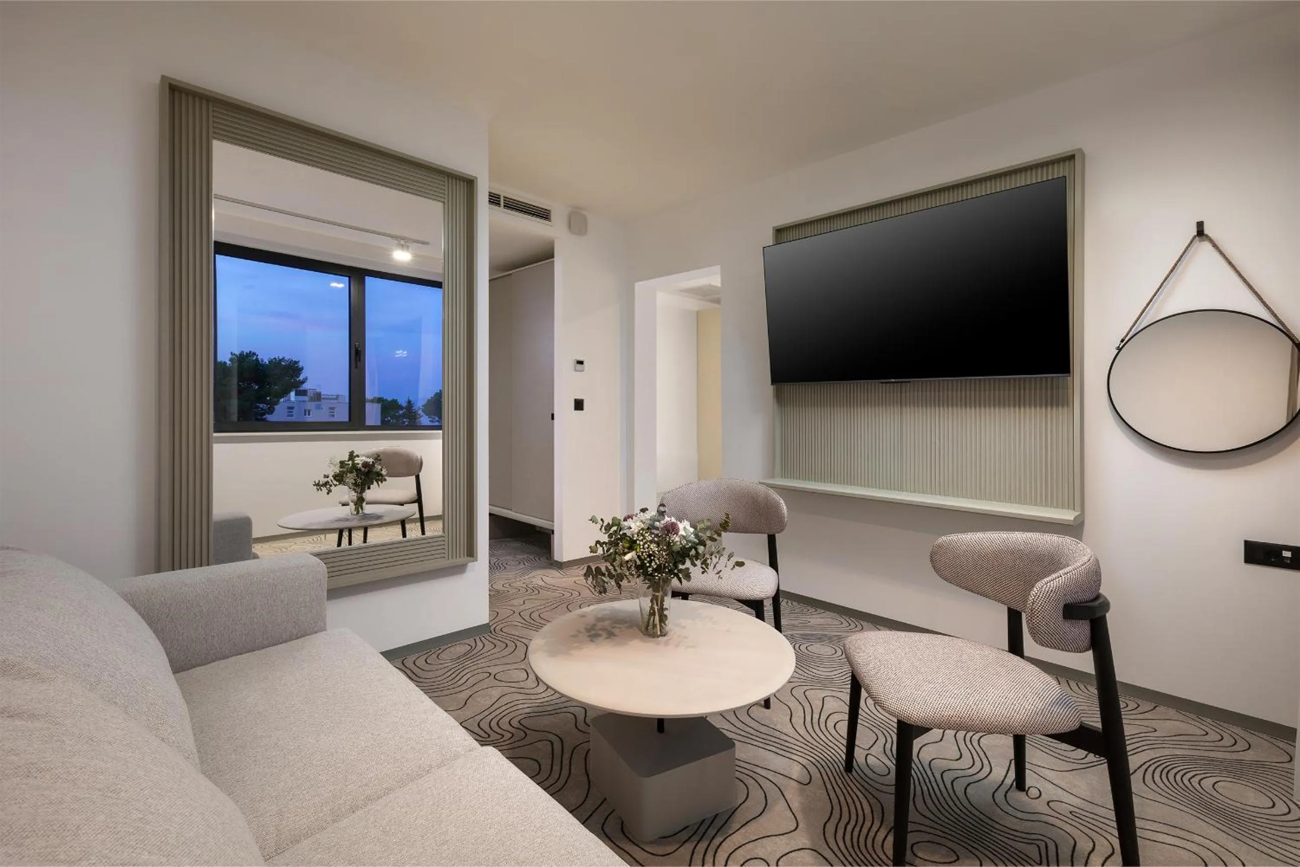 TV and multimedia in SeeSea Hotel