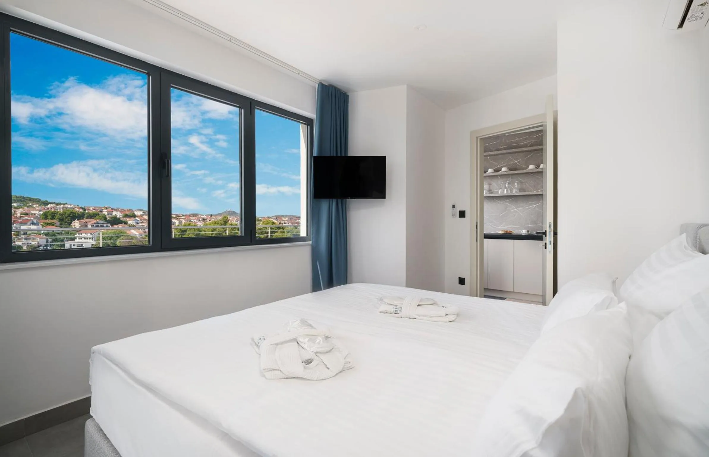 Bedroom, Bed in SeeSea Hotel