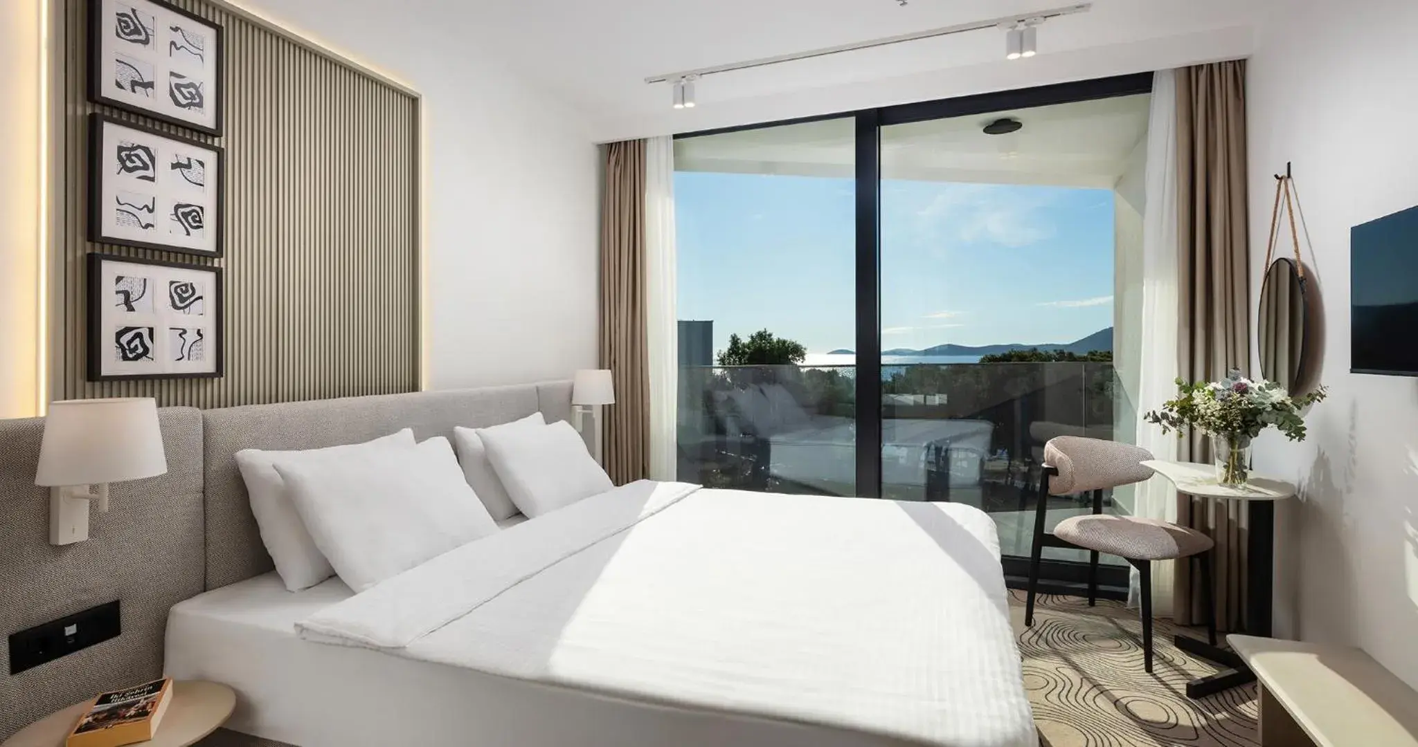 Superior Double Room with Balcony and Sea View - single occupancy in SeeSea Hotel Superior Double Room with Balcony and Sea View - single occupancy in SeeSea Hotel