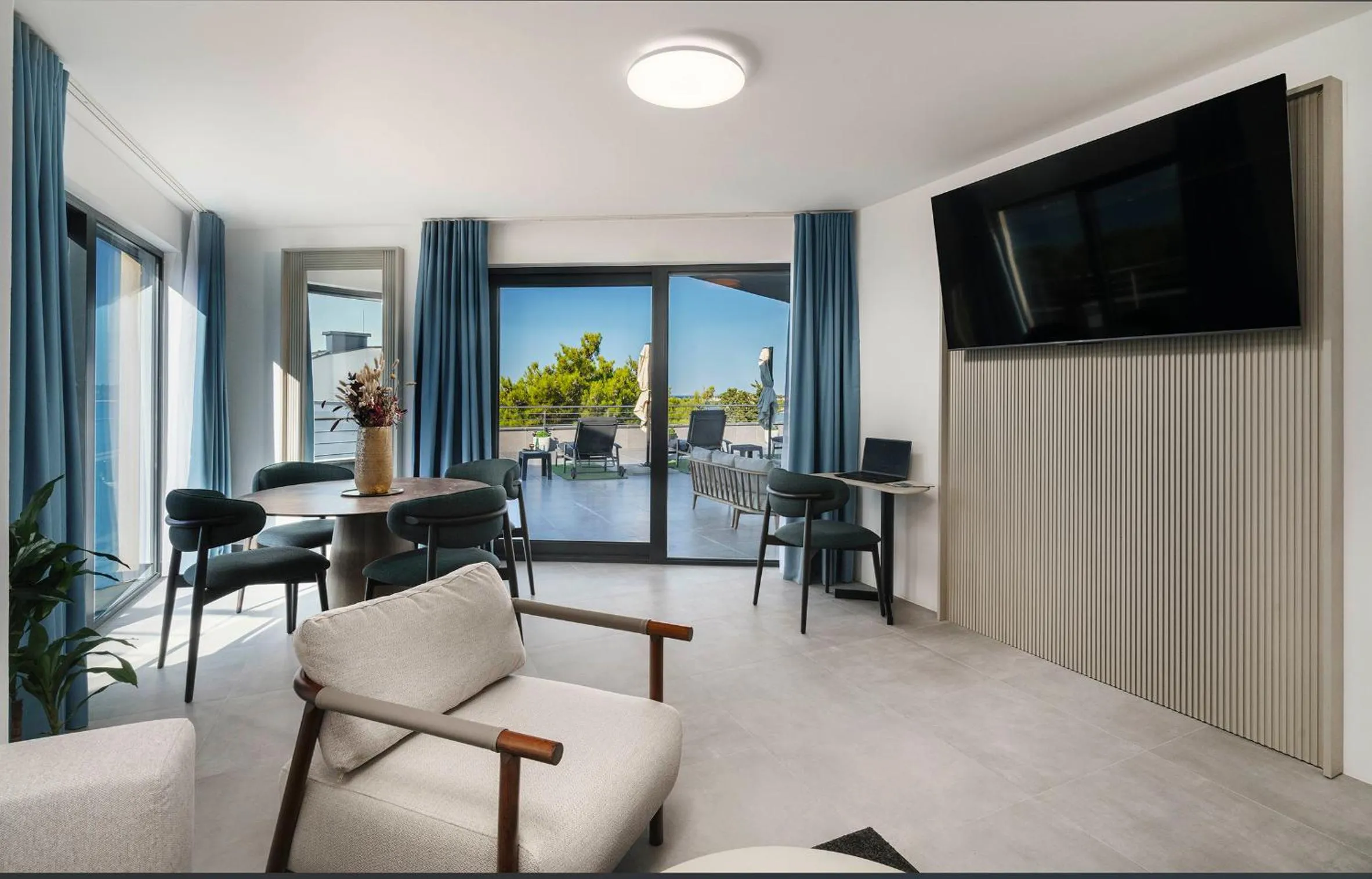 Living room in SeeSea Hotel