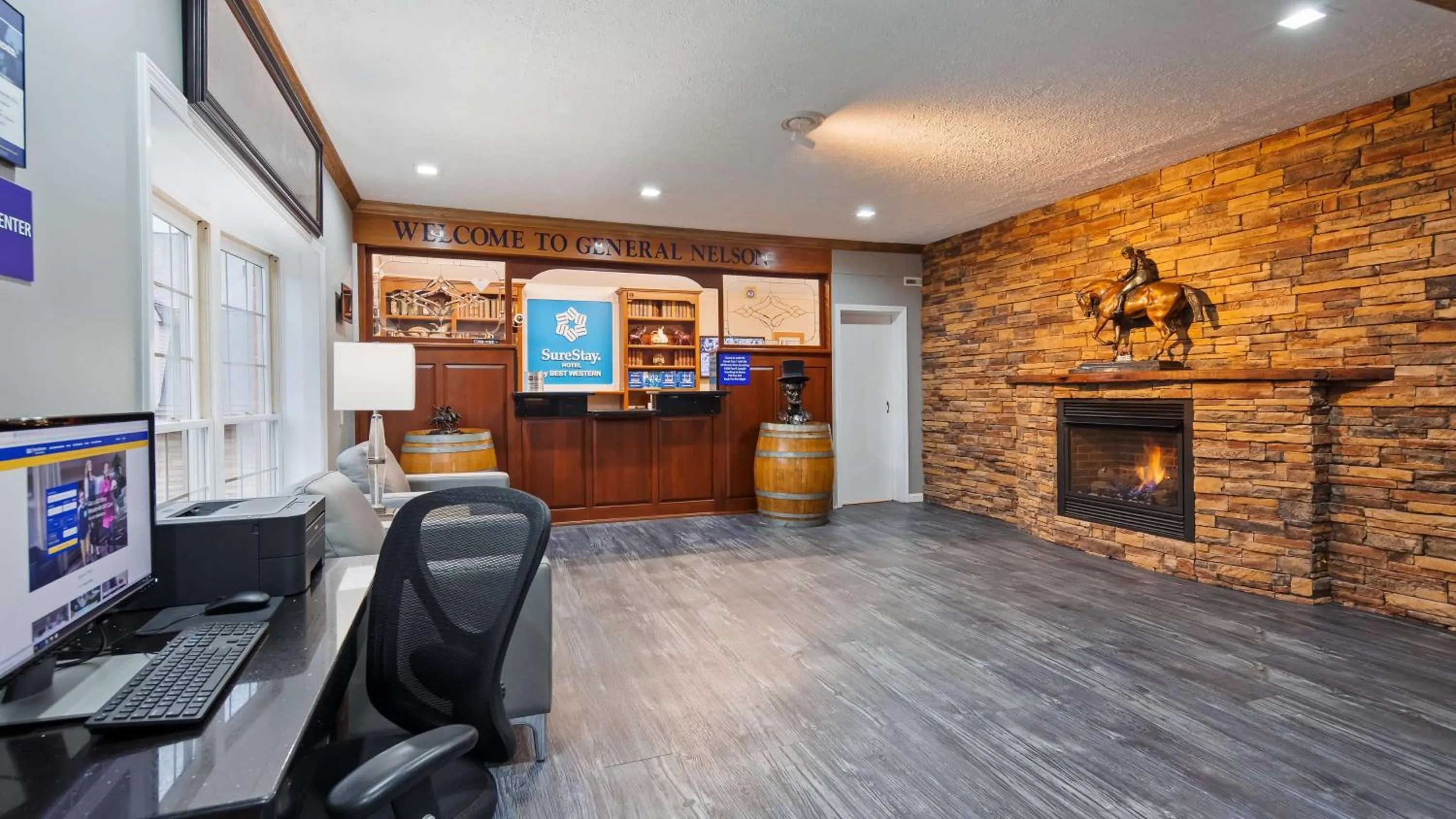 Lobby or reception in SureStay Hotel by Best Western Bardstown General Nelson