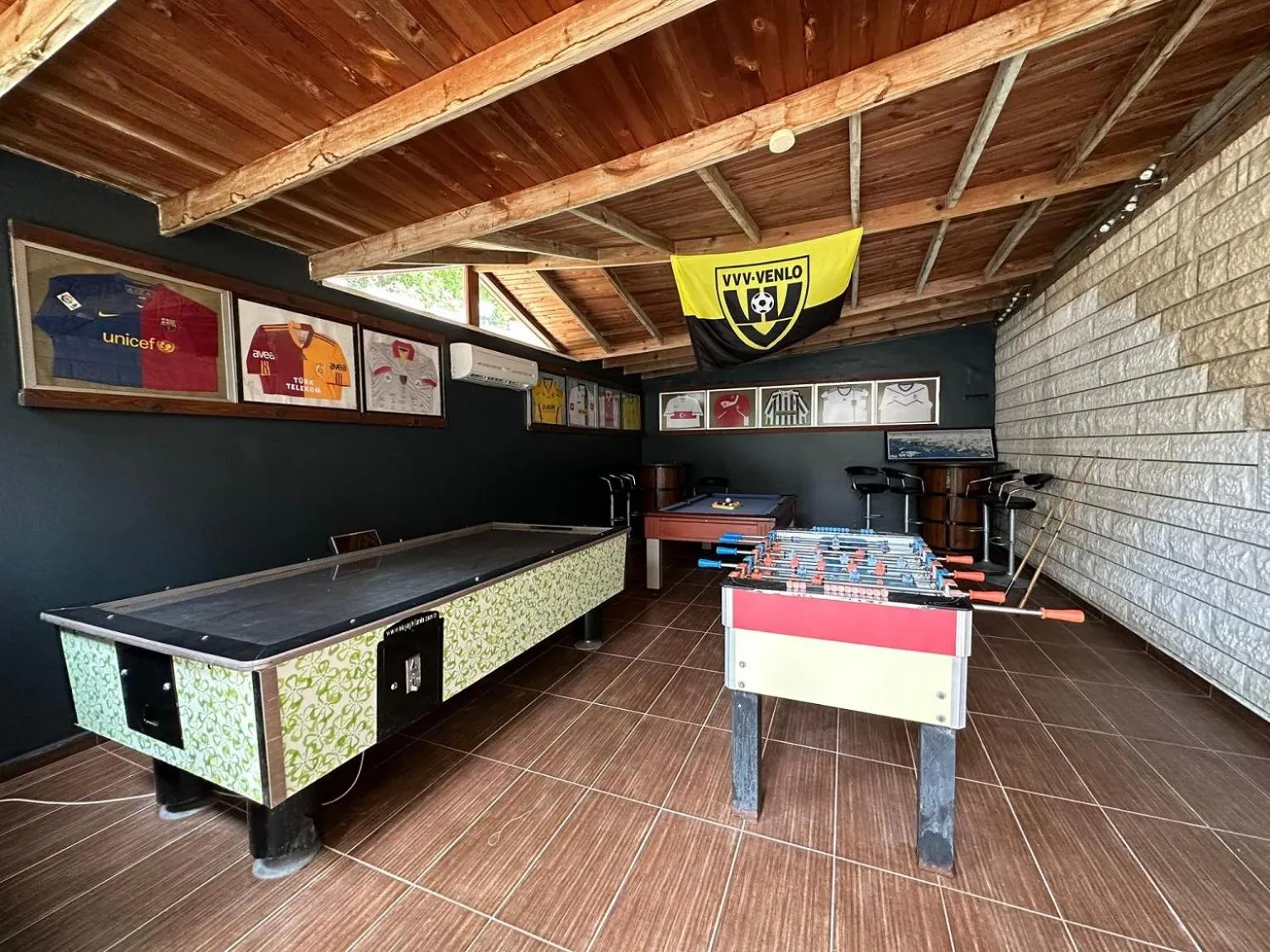 Game Room in HAVANA HOTEL