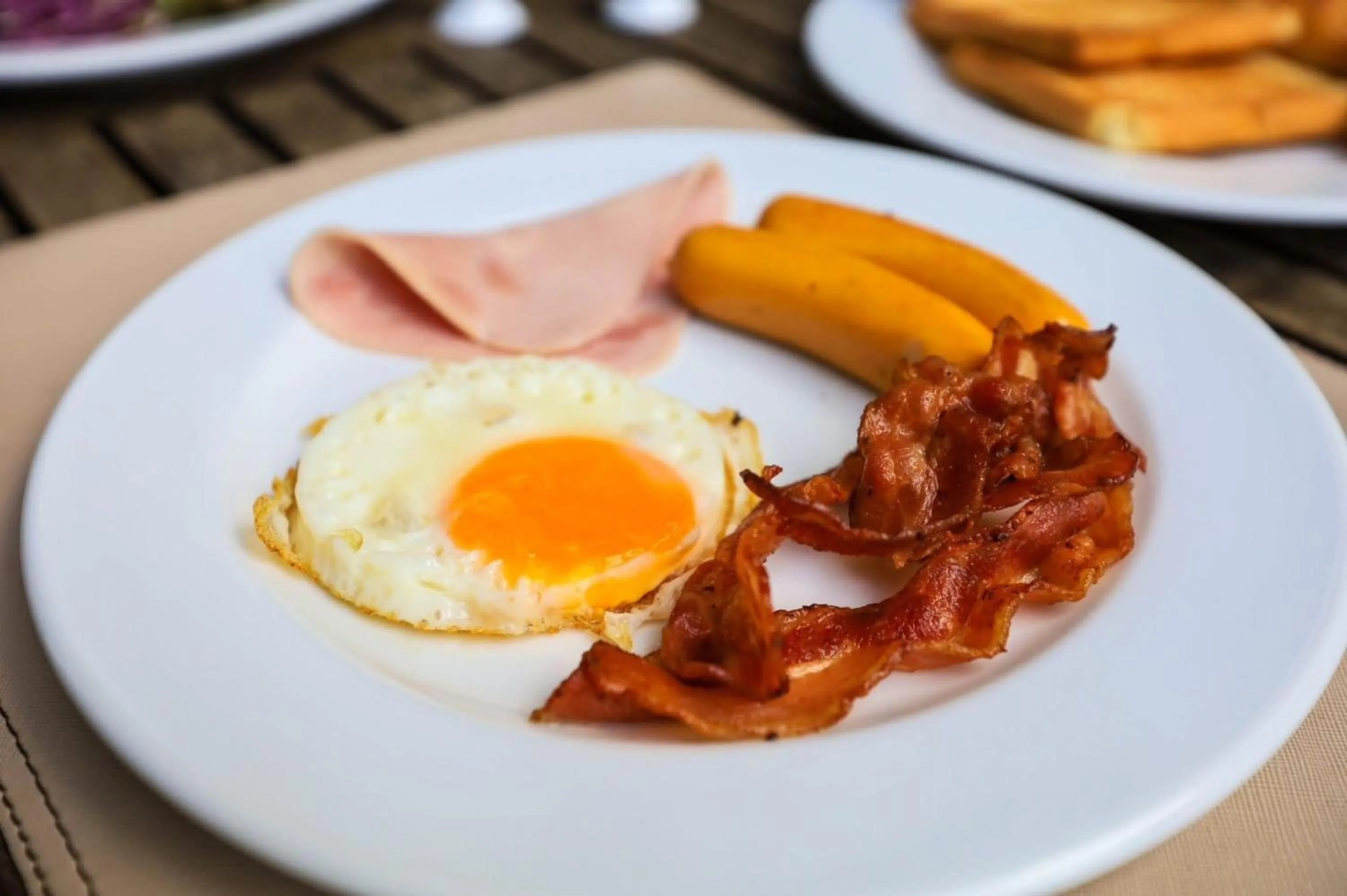 Food in Balcony Courtyard Sriracha Hotel & Serviced Apartments