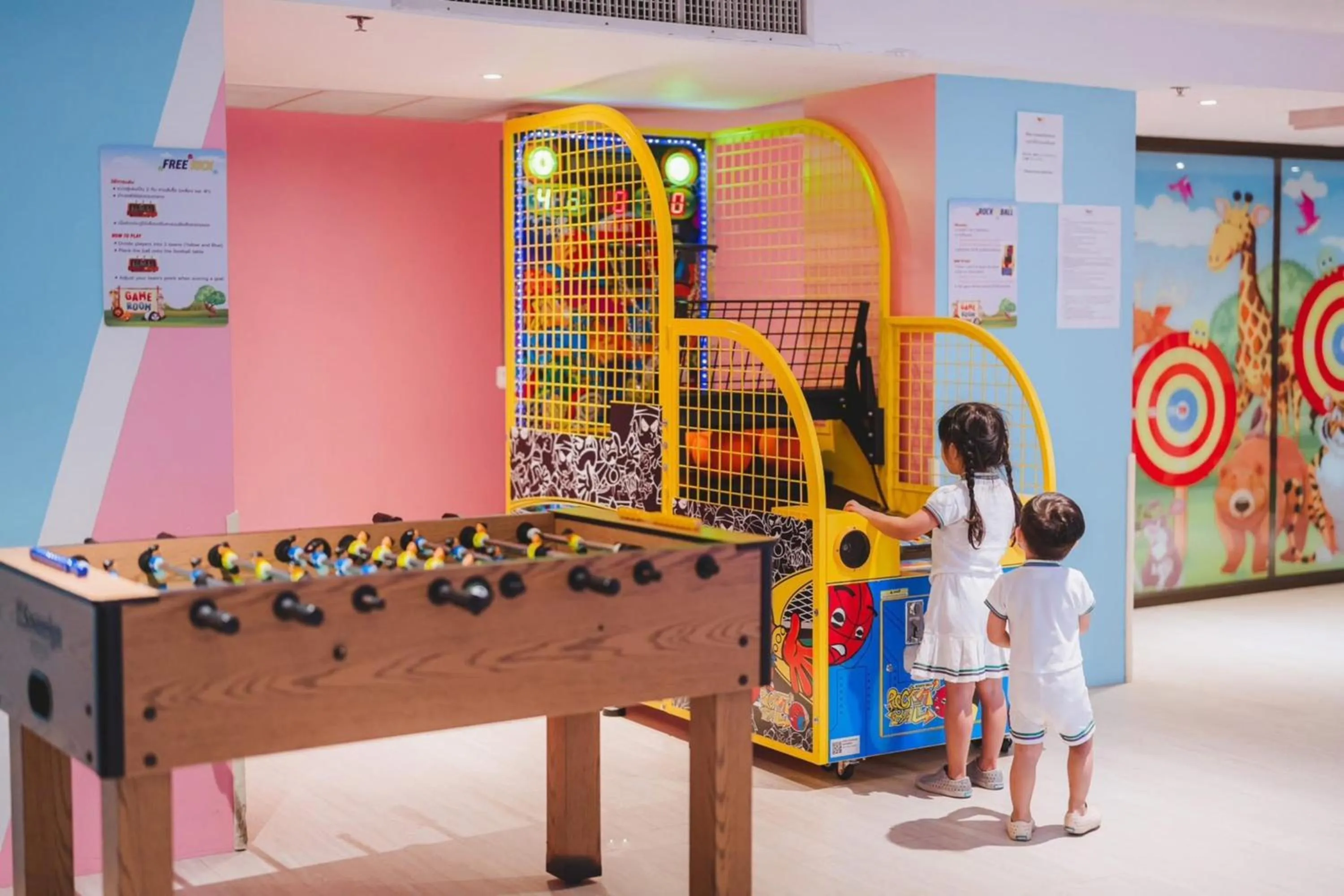 Game Room in Balcony Courtyard Sriracha Hotel & Serviced Apartments