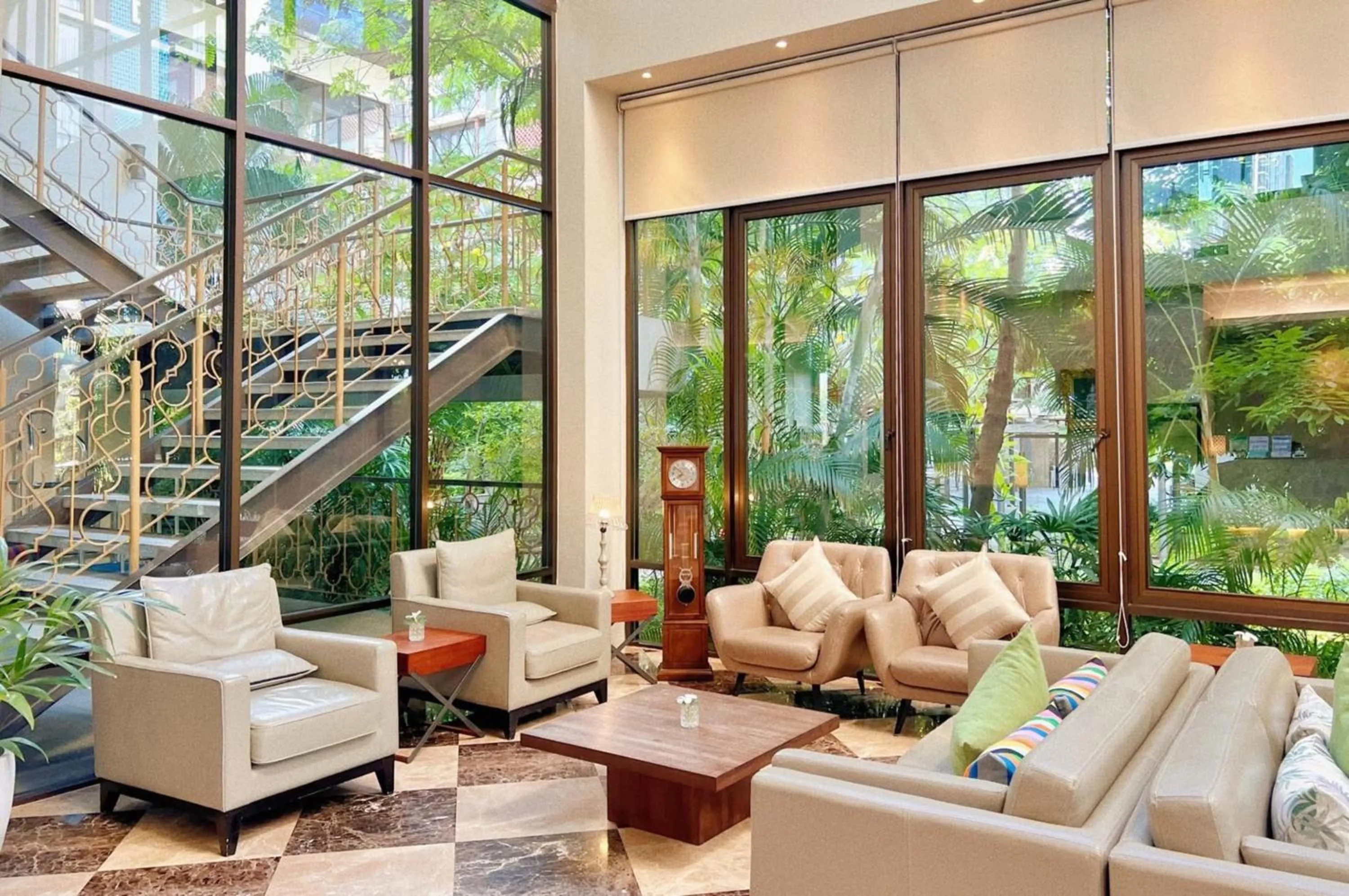 Lobby or reception in Balcony Courtyard Sriracha Hotel & Serviced Apartments