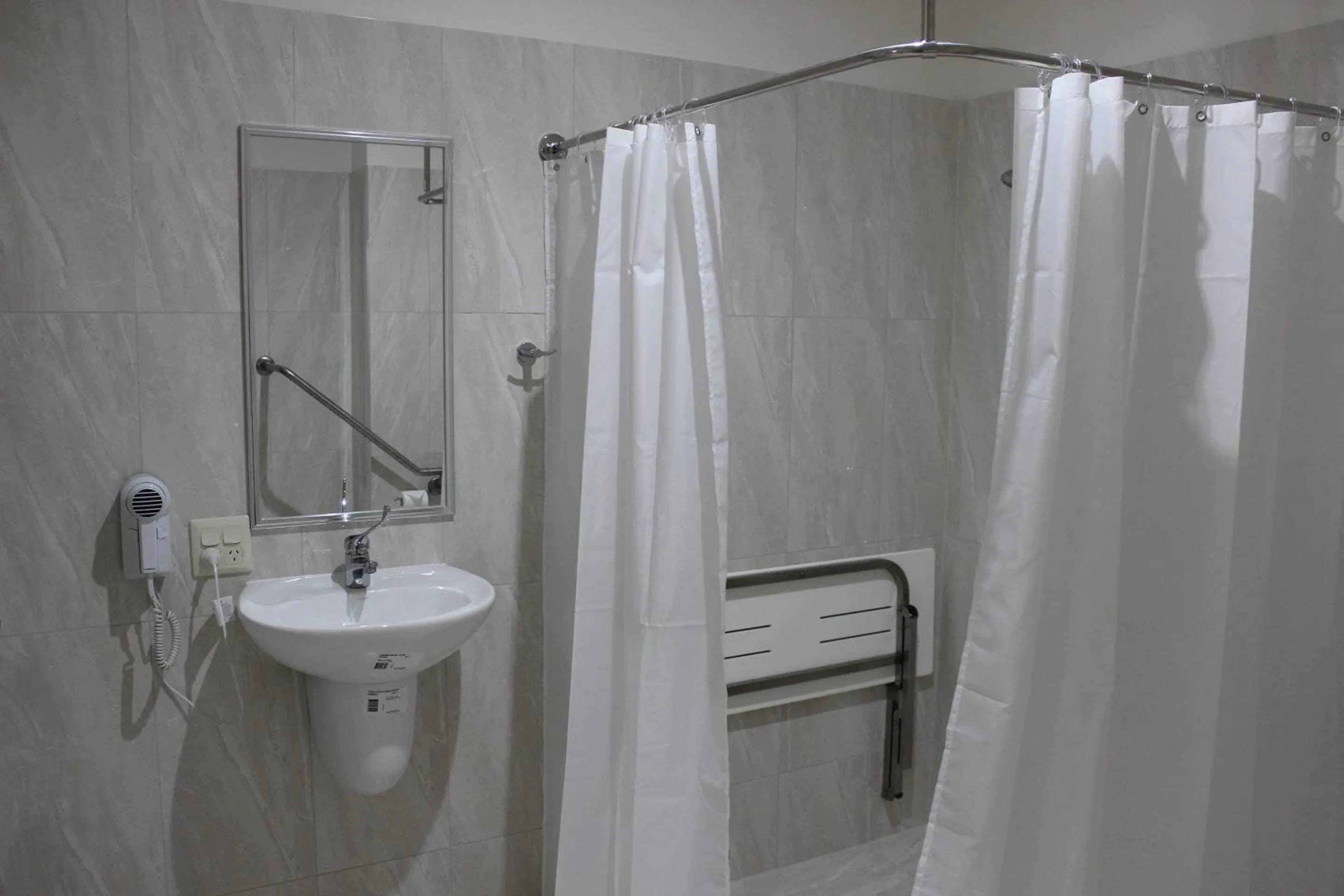 Bedroom in Quality Hotel Regent Rockhampton