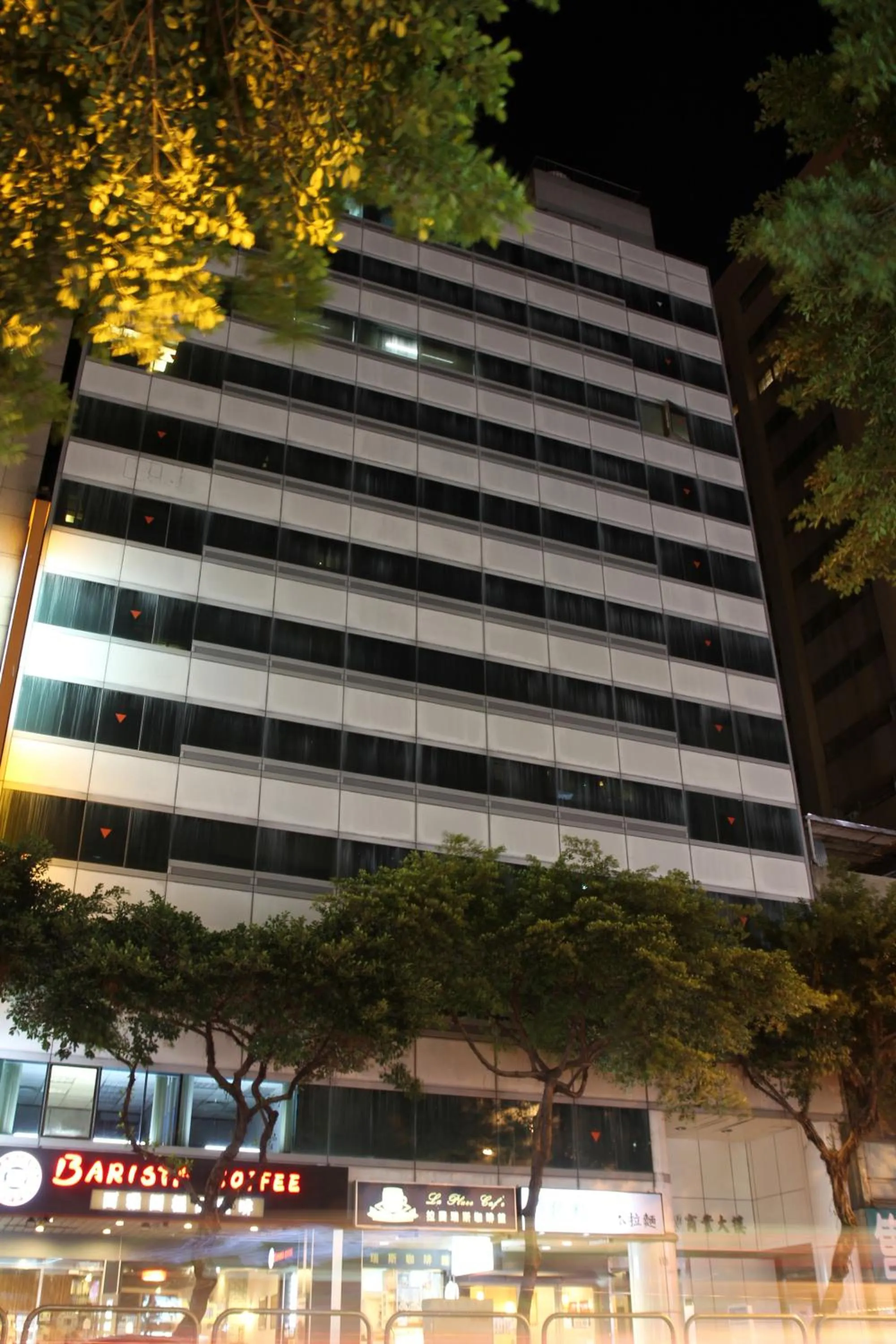 Property building in Formosa 101