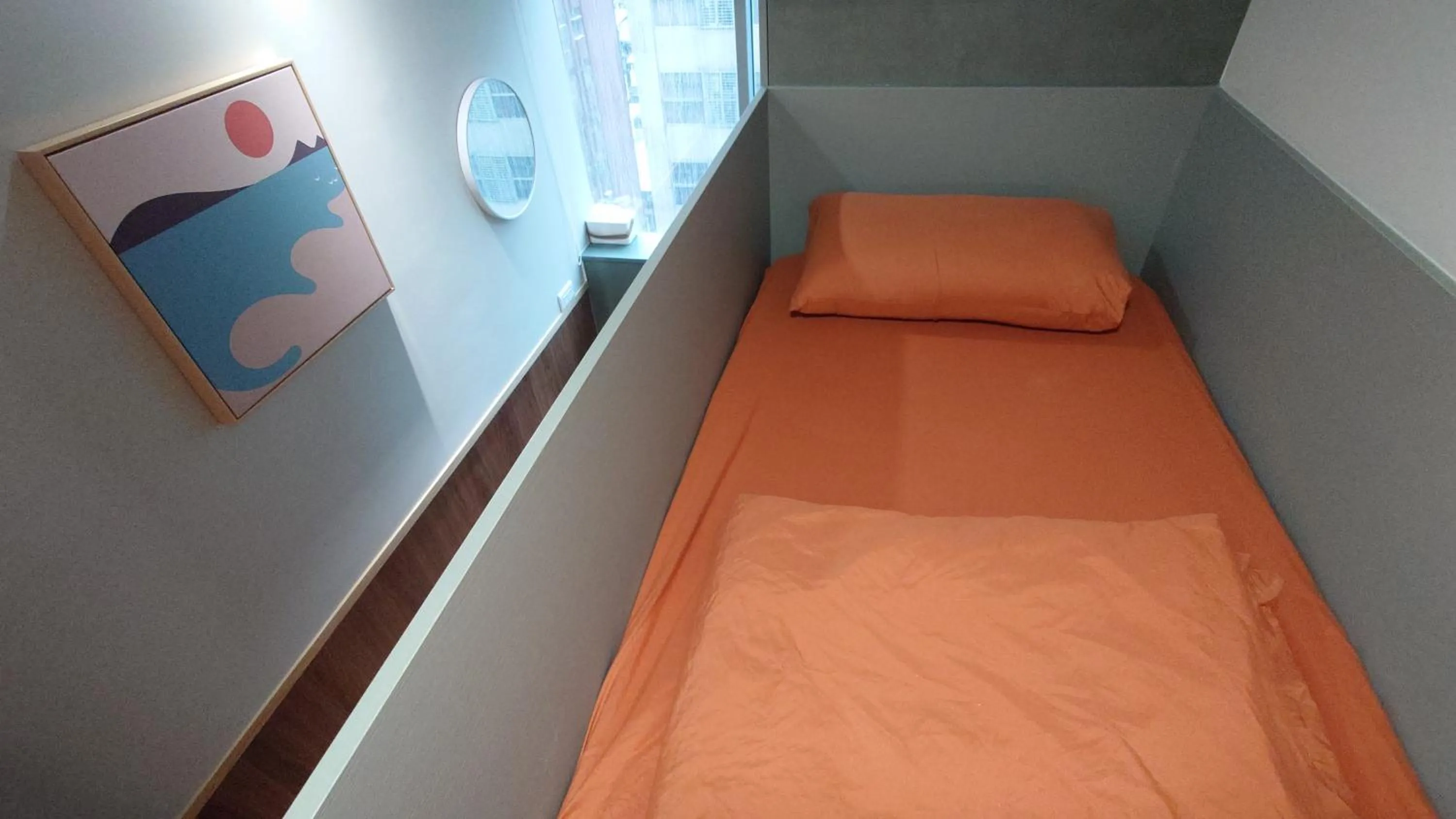 Photo of the whole room, Bed in Formosa 101