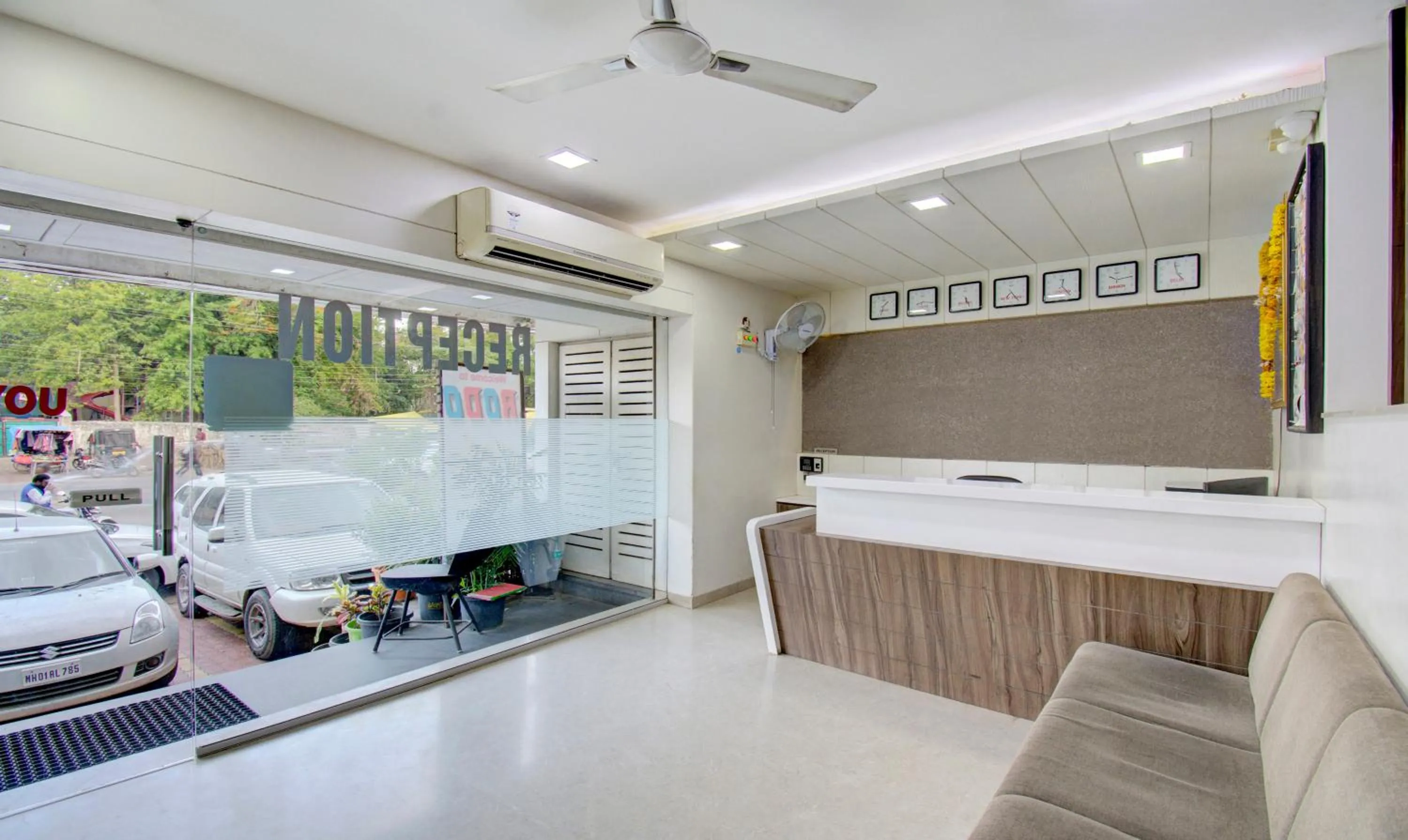 Lobby or reception in Treebo Lalaji's Executive