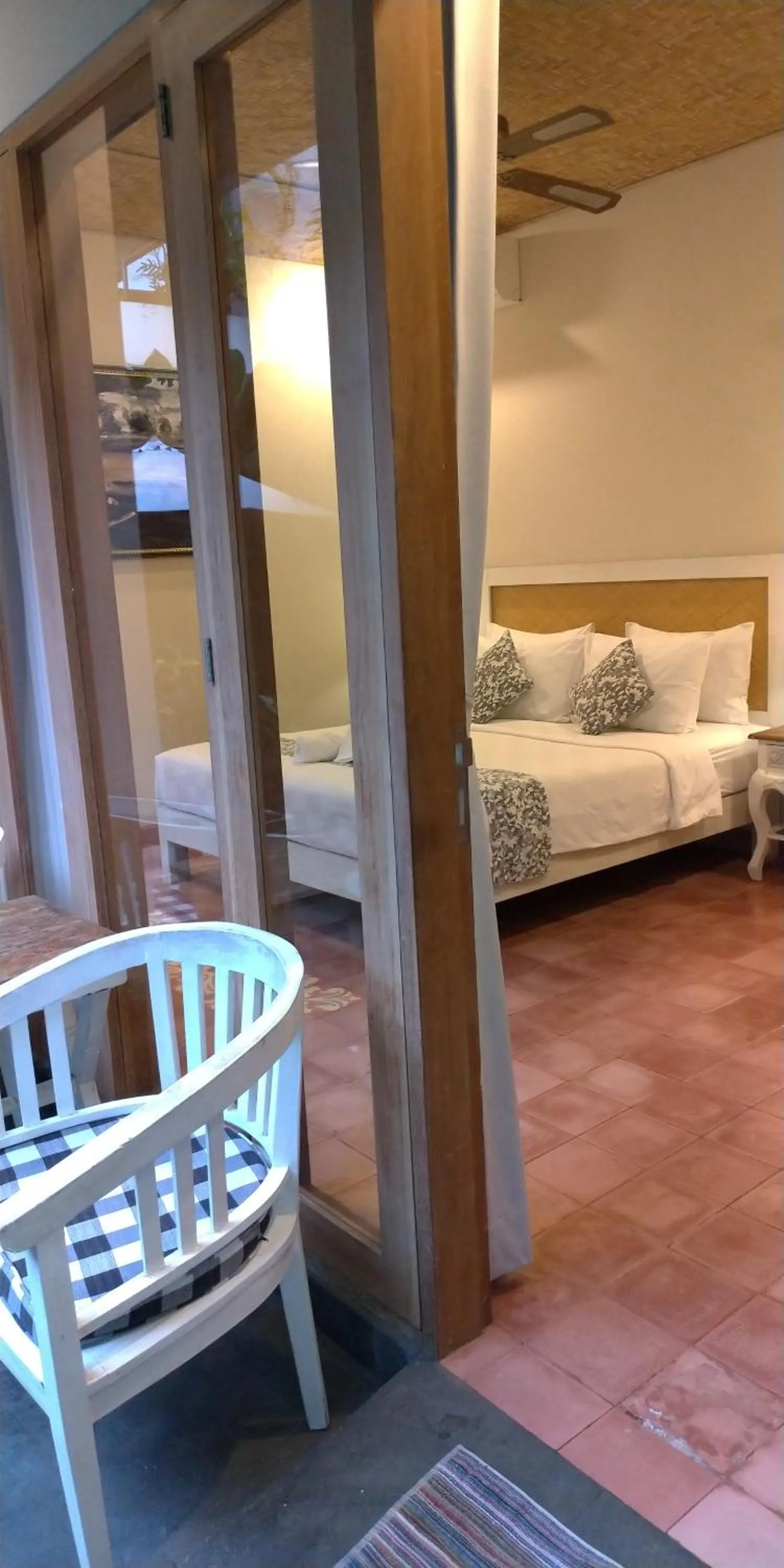 Living room, Bed in Jukung Guest House