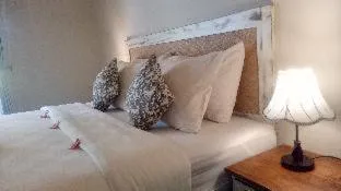 Bed in Jukung Guest House