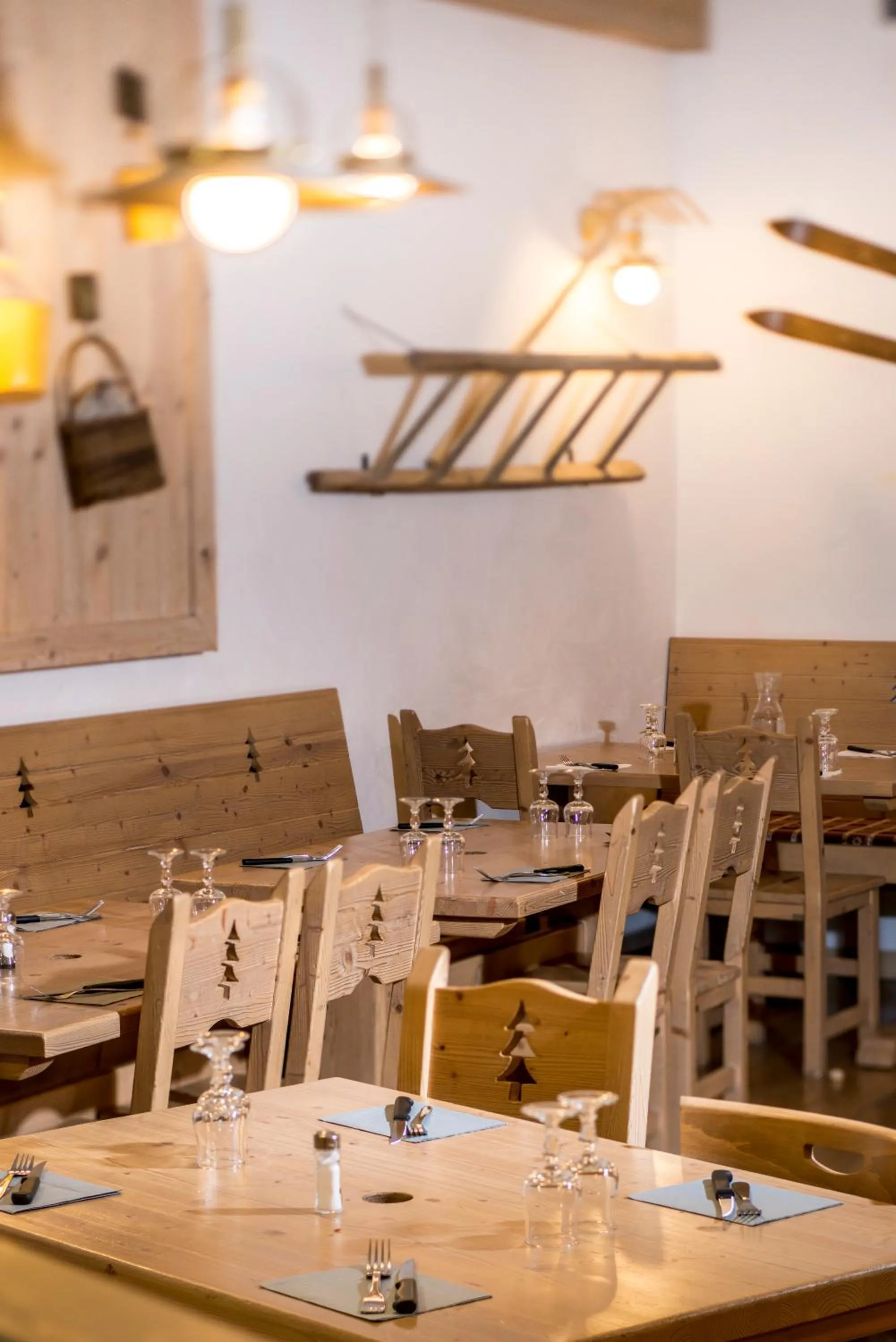 Restaurant/places to eat in Villages Clubs du Soleil - LES KARELLIS