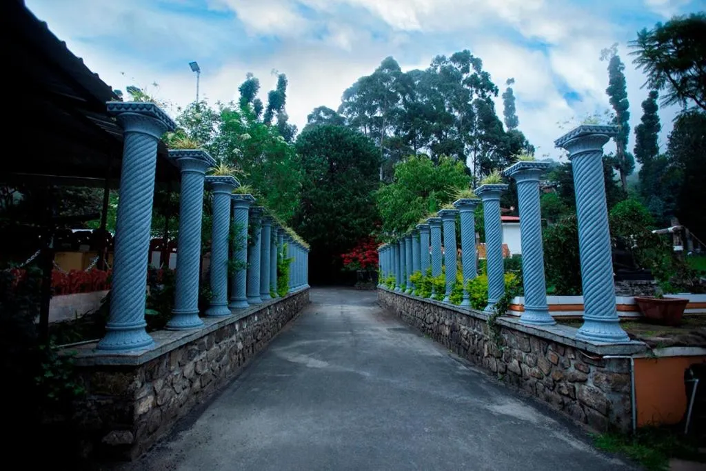 Garden view in Hotel Kodai International
