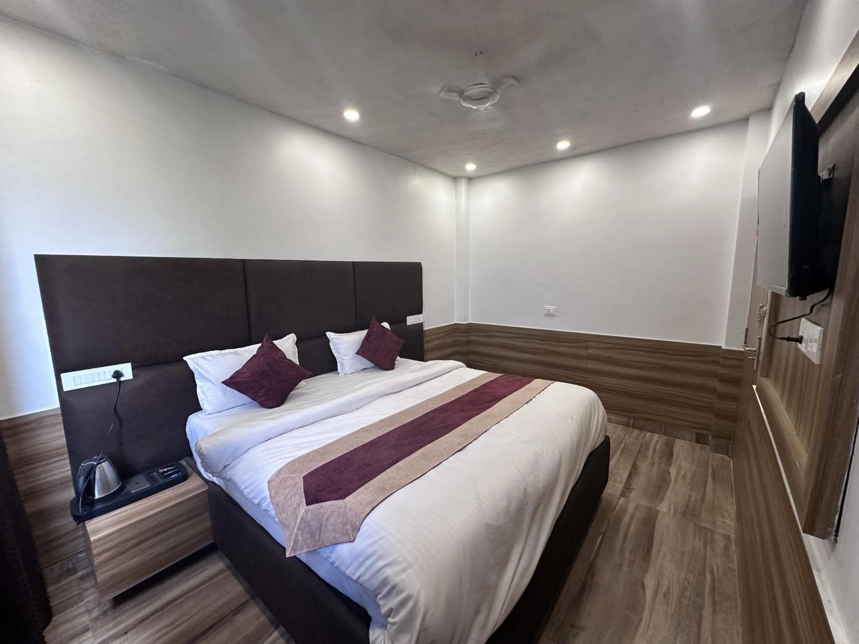 Bedroom, Bed in Hotel Obsidian Red