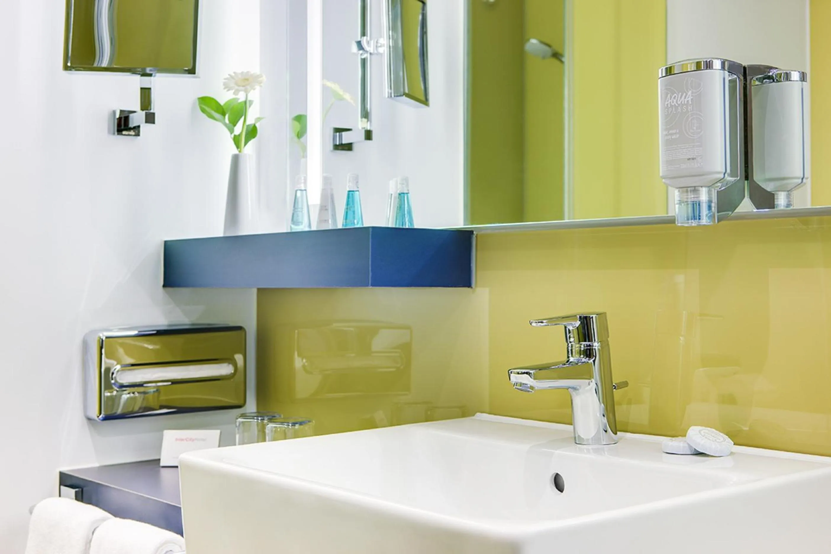 Decorative detail in IntercityHotel Enschede