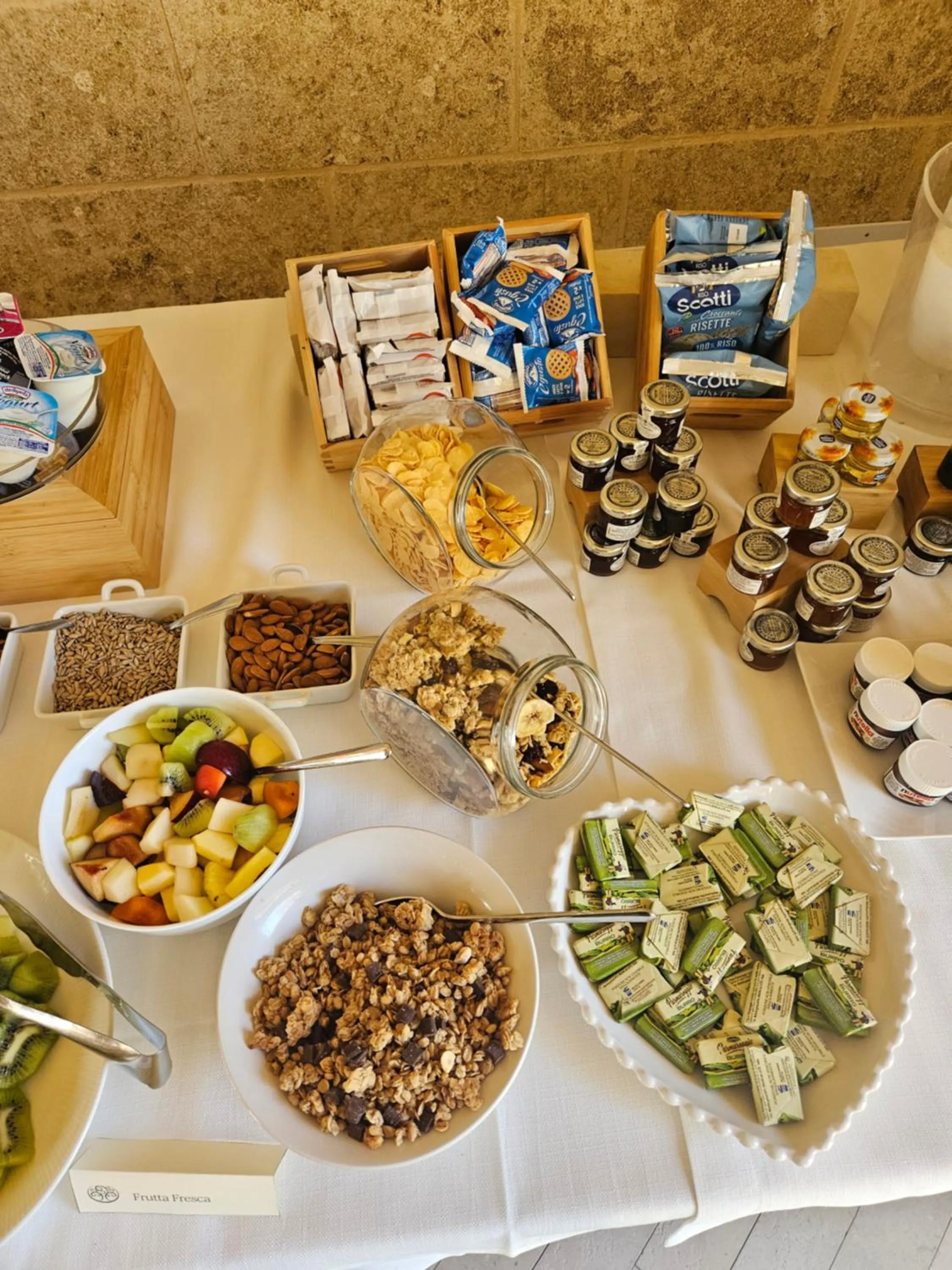 Continental breakfast in Secolario Masseria del Viverbene