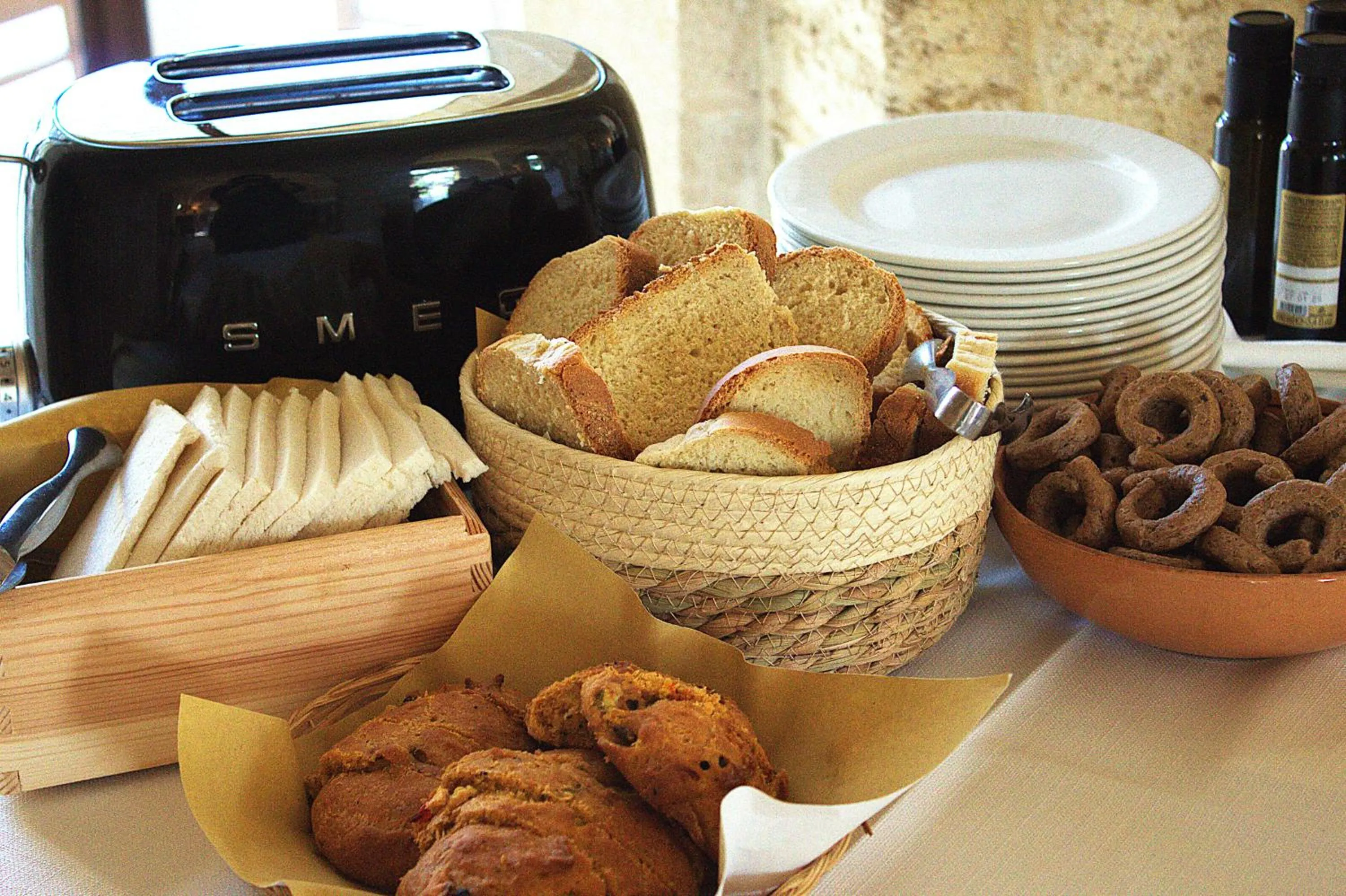 Food and drinks in Secolario Masseria del Viverbene