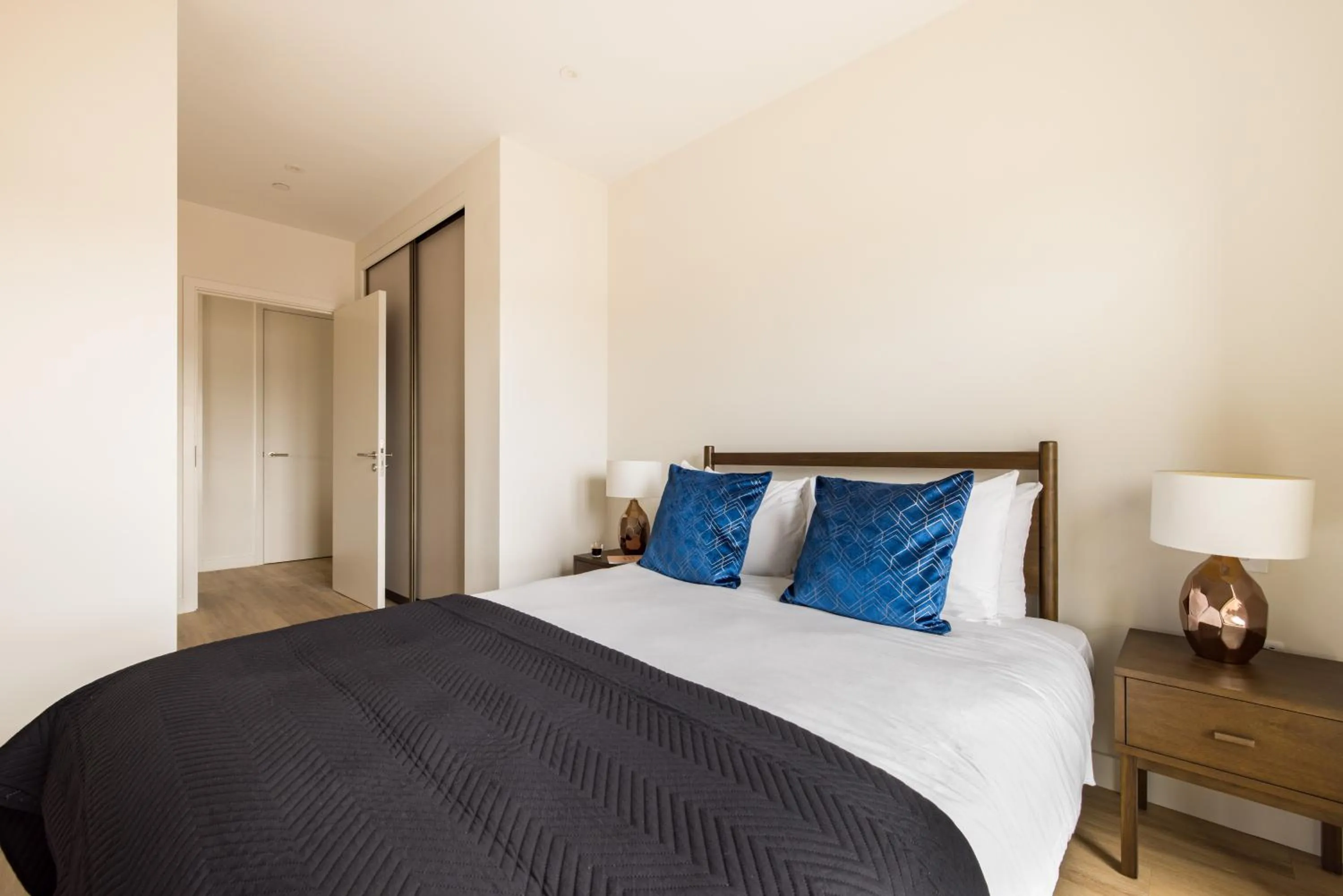 Bedroom, Bed in Charles Hope London Greenford