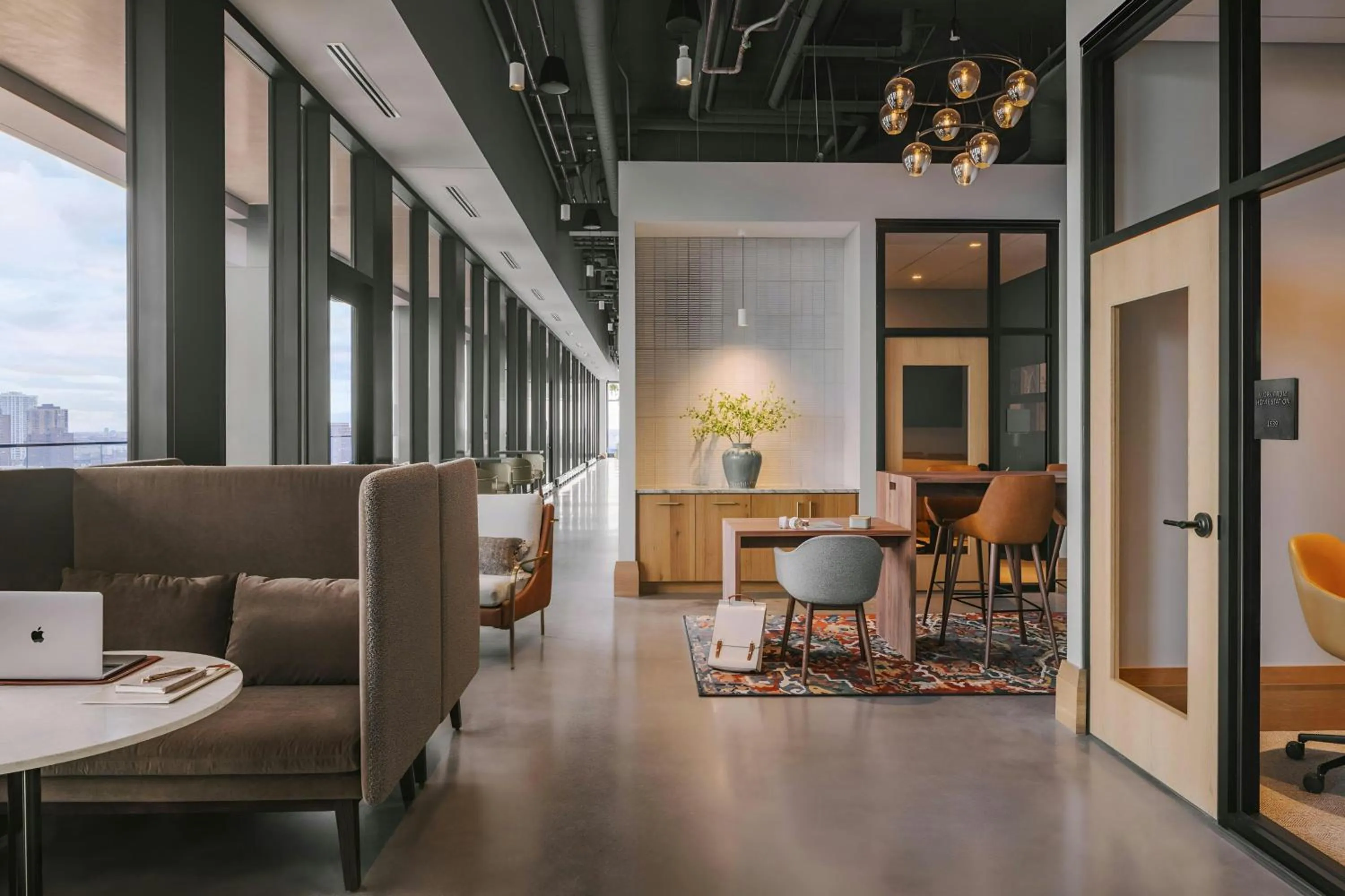 Lobby or reception in Sonder by Marriott Bonvoy North Loop Green Apartments North Loop