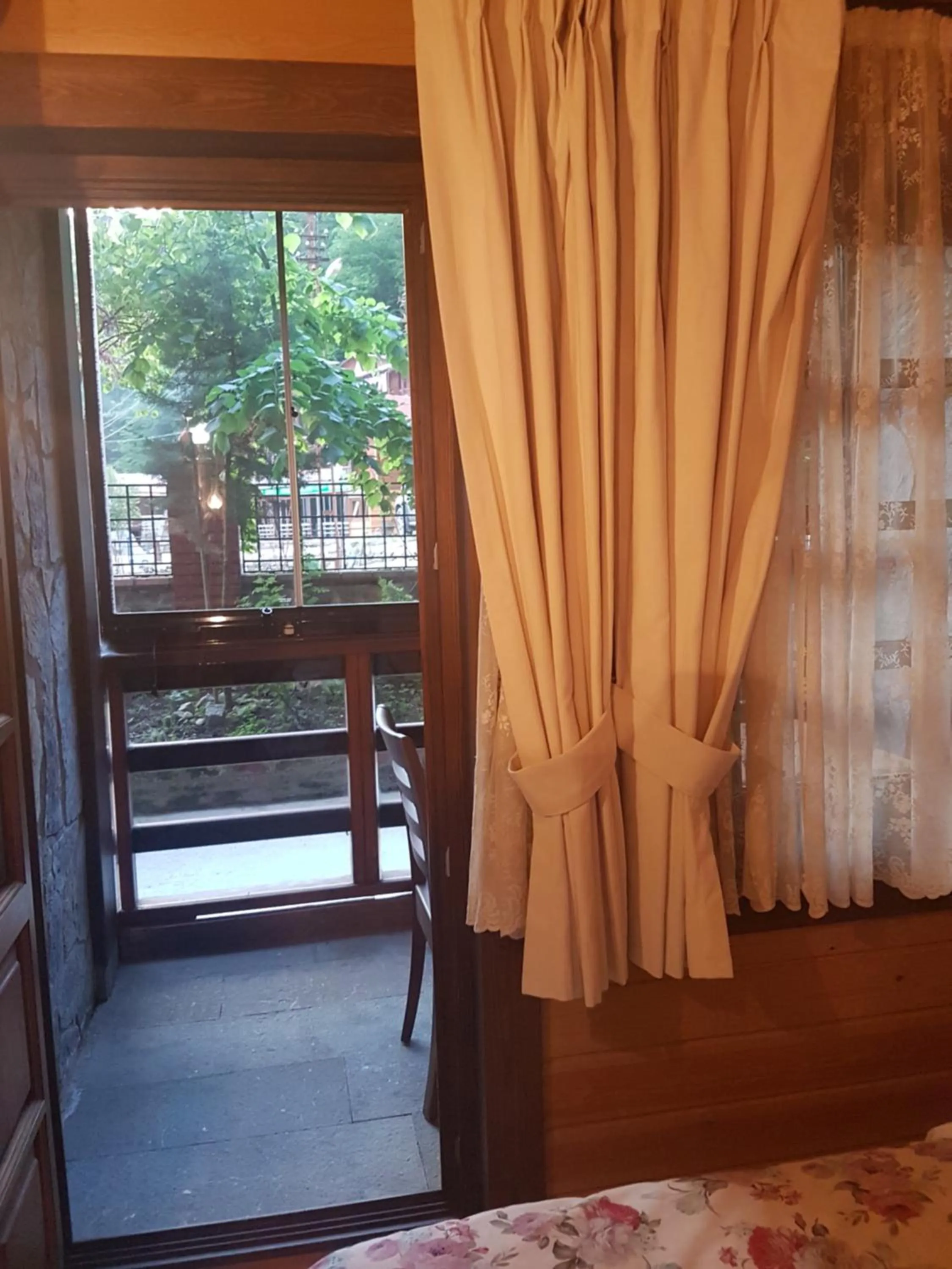 Street view, Bed in Royal Uzungol Hotel&Spa