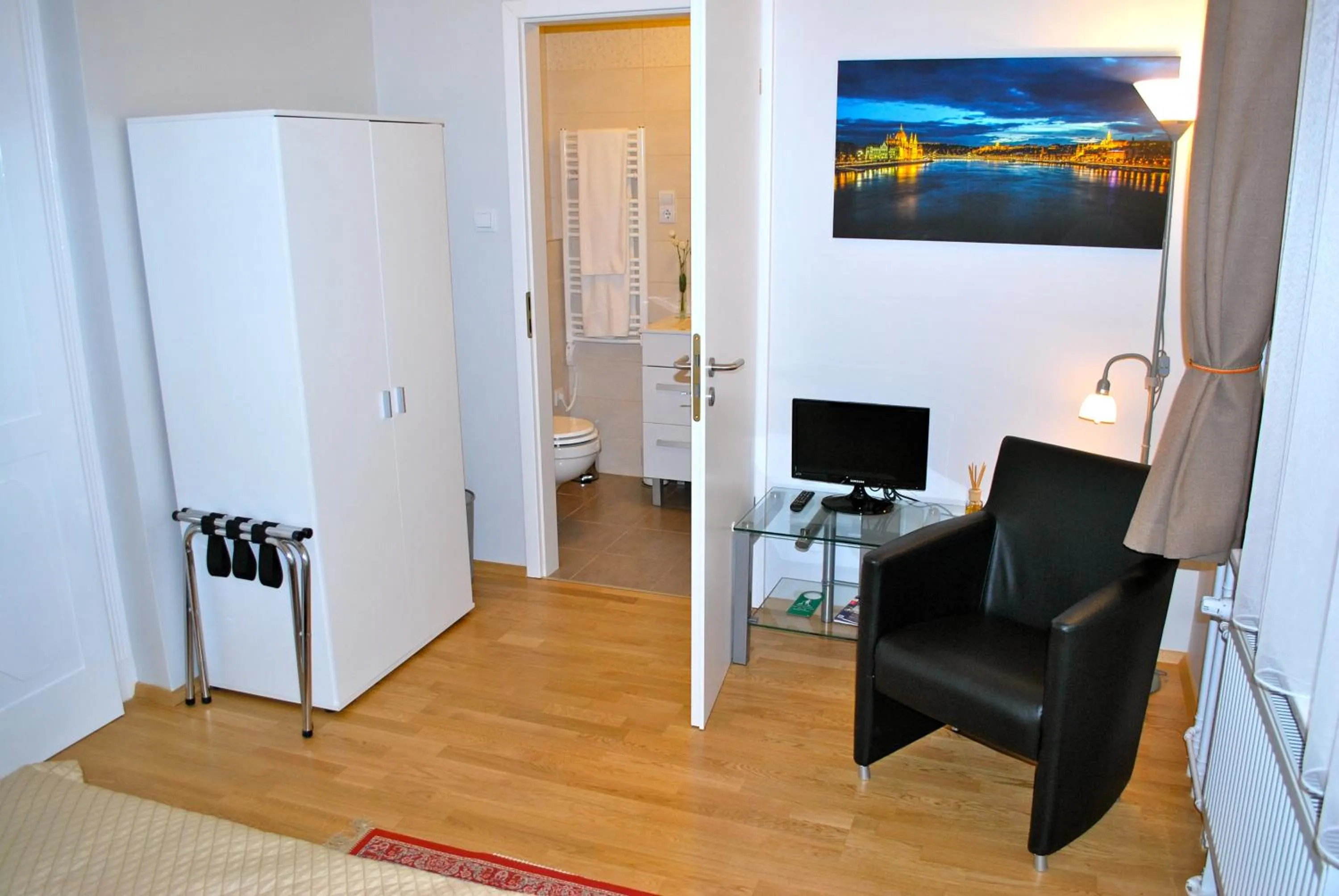 Bedroom in Anabelle Bed and Budapest