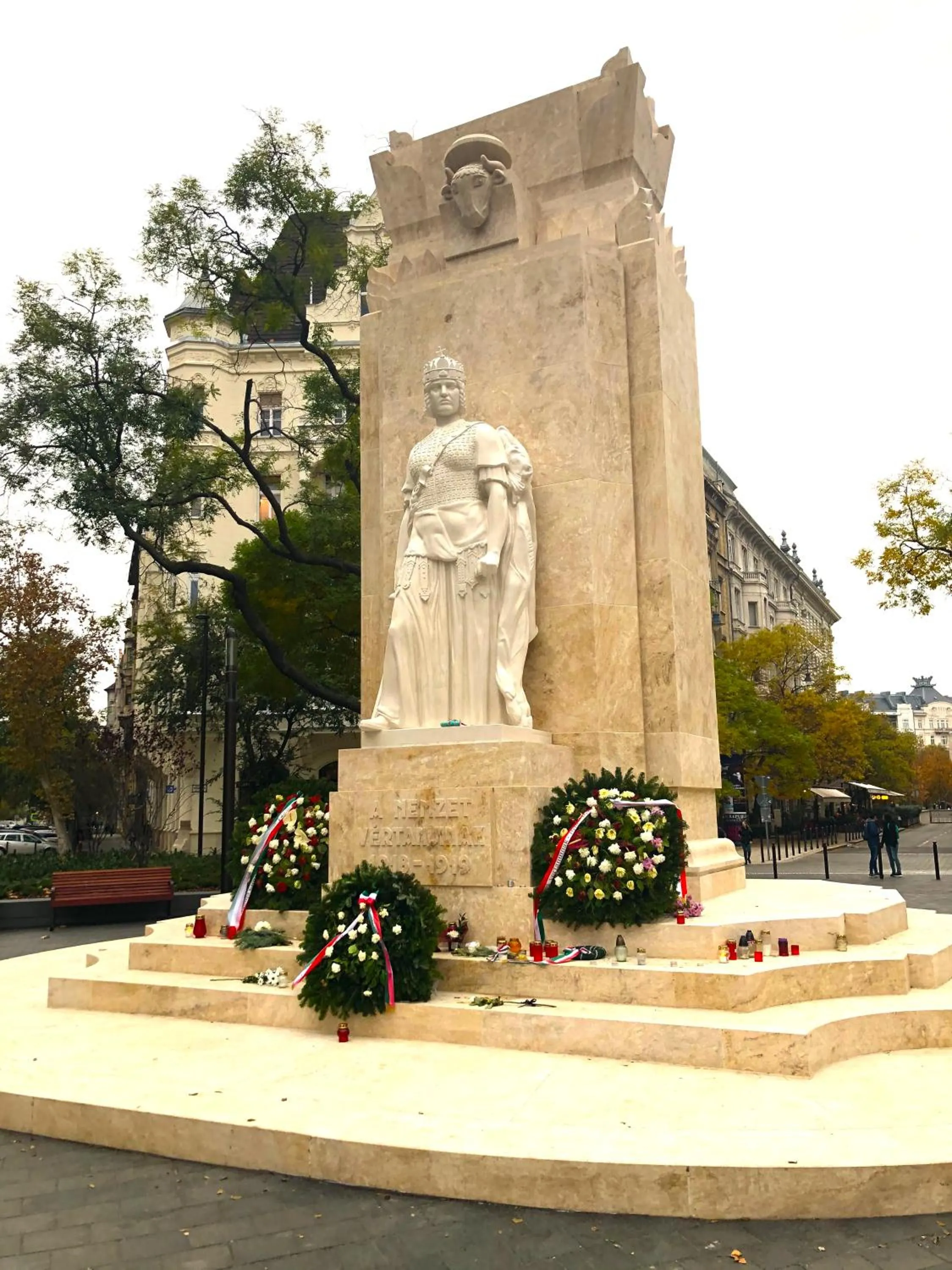 Nearby landmark in Anabelle Bed and Budapest