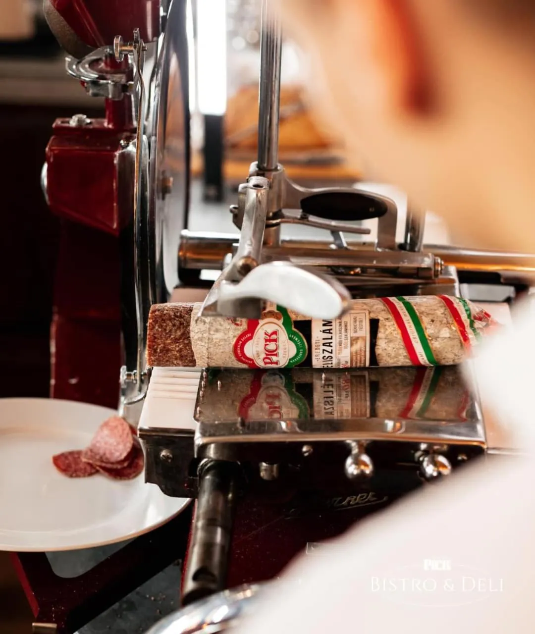 Restaurant/places to eat in Anabelle Bed and Budapest